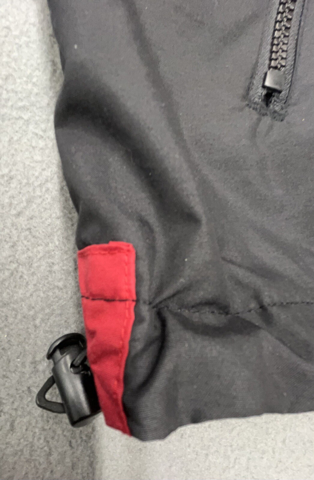 Holloway Jacket Men XL Black Red Full Zip Pockets Lined Coated Windbreaker Golf