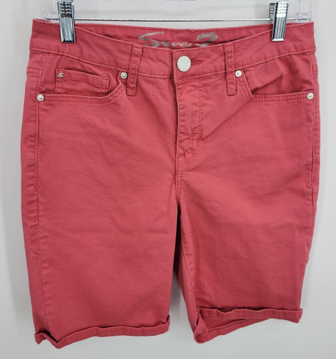 Seven7 Shorts Womens 6 Faded Red Denim Flat Front Stretch 9″ Inseam