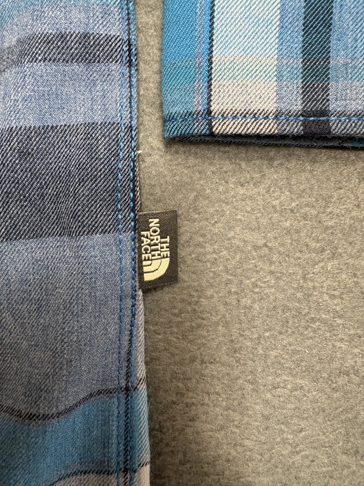 THE NORTH FACE PLAID FLANNEL BLUE BLACK WHITE EXTRA LARGE XL