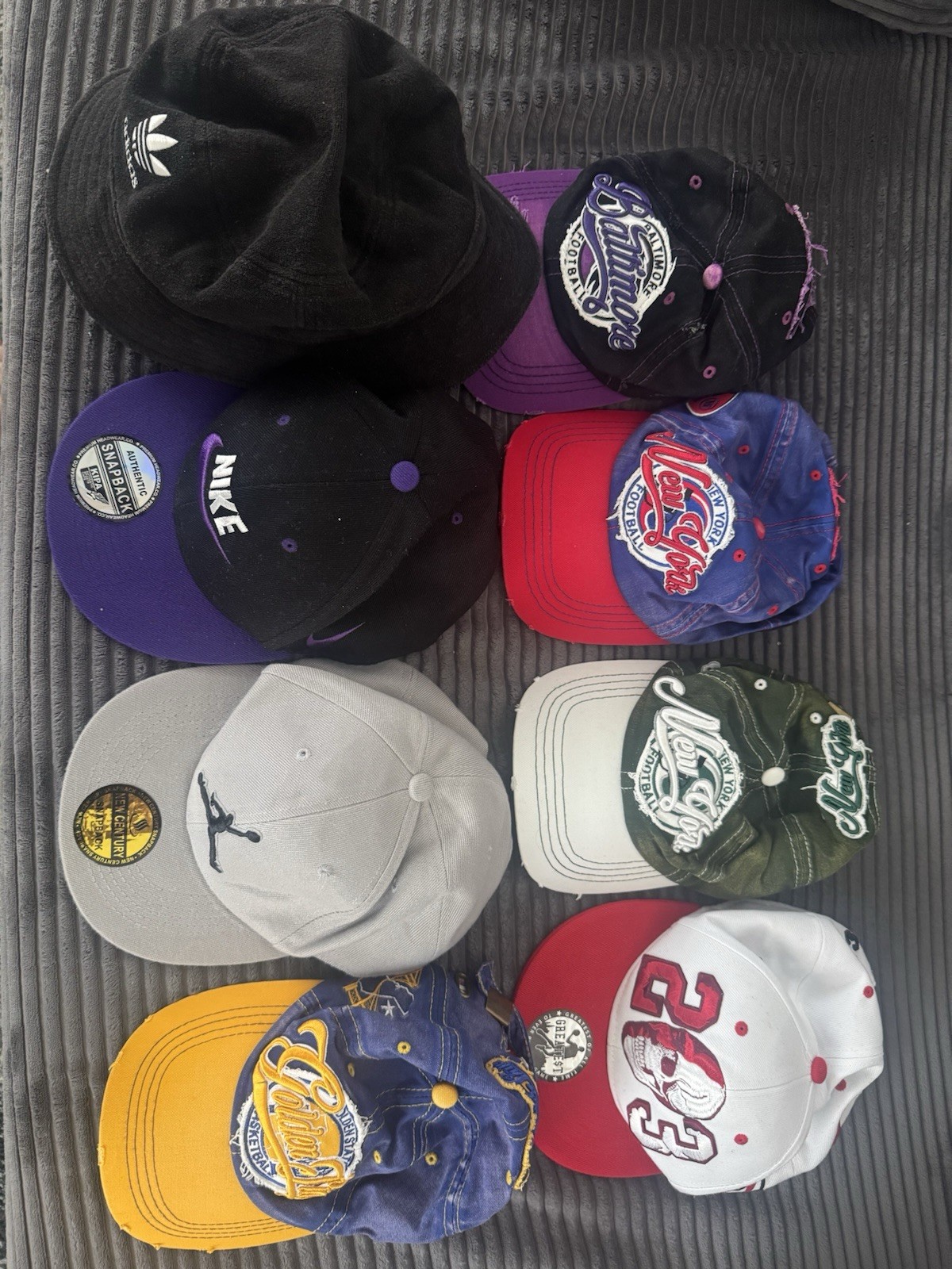 Nike Unisex Snapback Baseball Cap Adjustable Solid Black/Purple Sports
