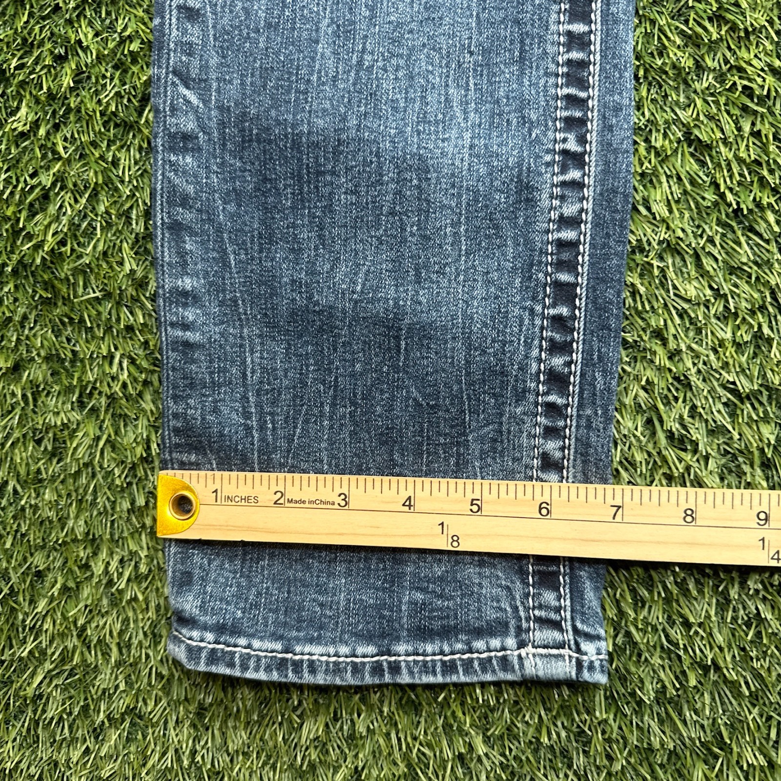 Salvage Havoc Slim Straight Jeans Mens 31×32 32R Blue Denim Distressed