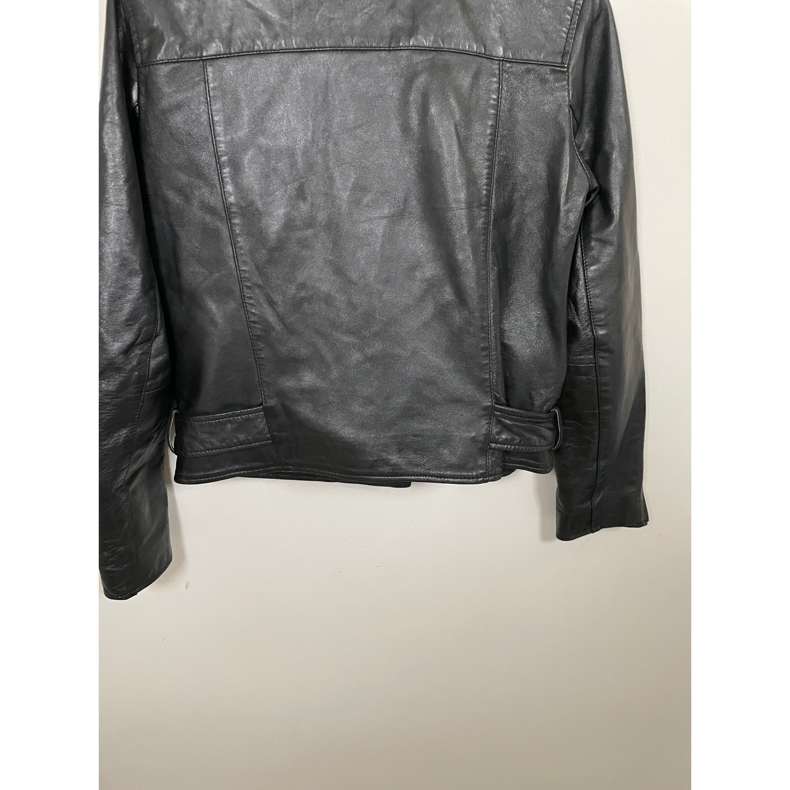 Quince 100% Leather Motorcycle Jacket in Black Size Medium Quiet Luxury Moto