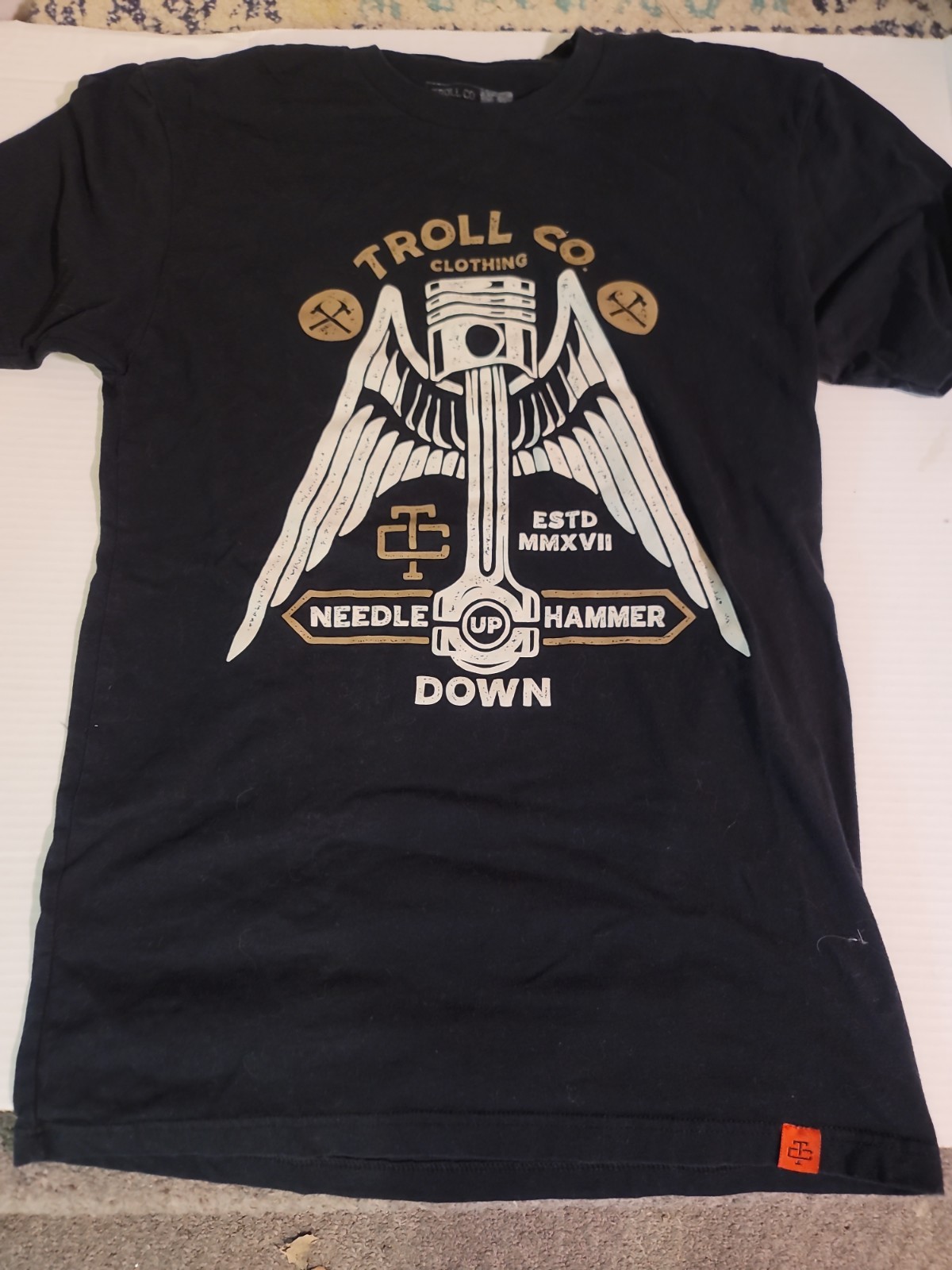 Troll Co. Clothing Men’s Black Graphic T Shirt Size Large Needle Up Hammer Down