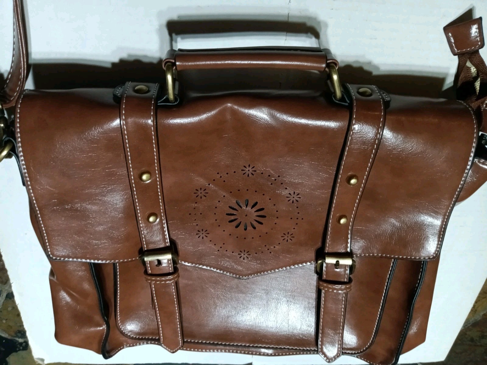 Ecosusi Cognac Vegan Leather Padded Laptop Shoulder Strap Messenger Bag EUC