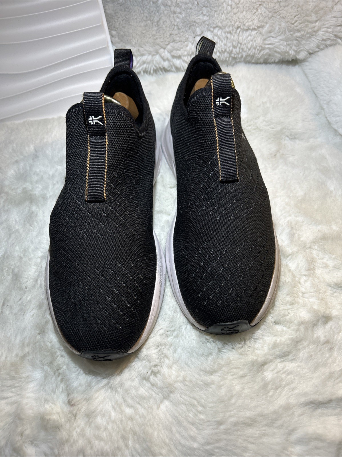 Kuru Atom Slip On Womens Size 10 Black White Athletic Walking Shoes Sneakers