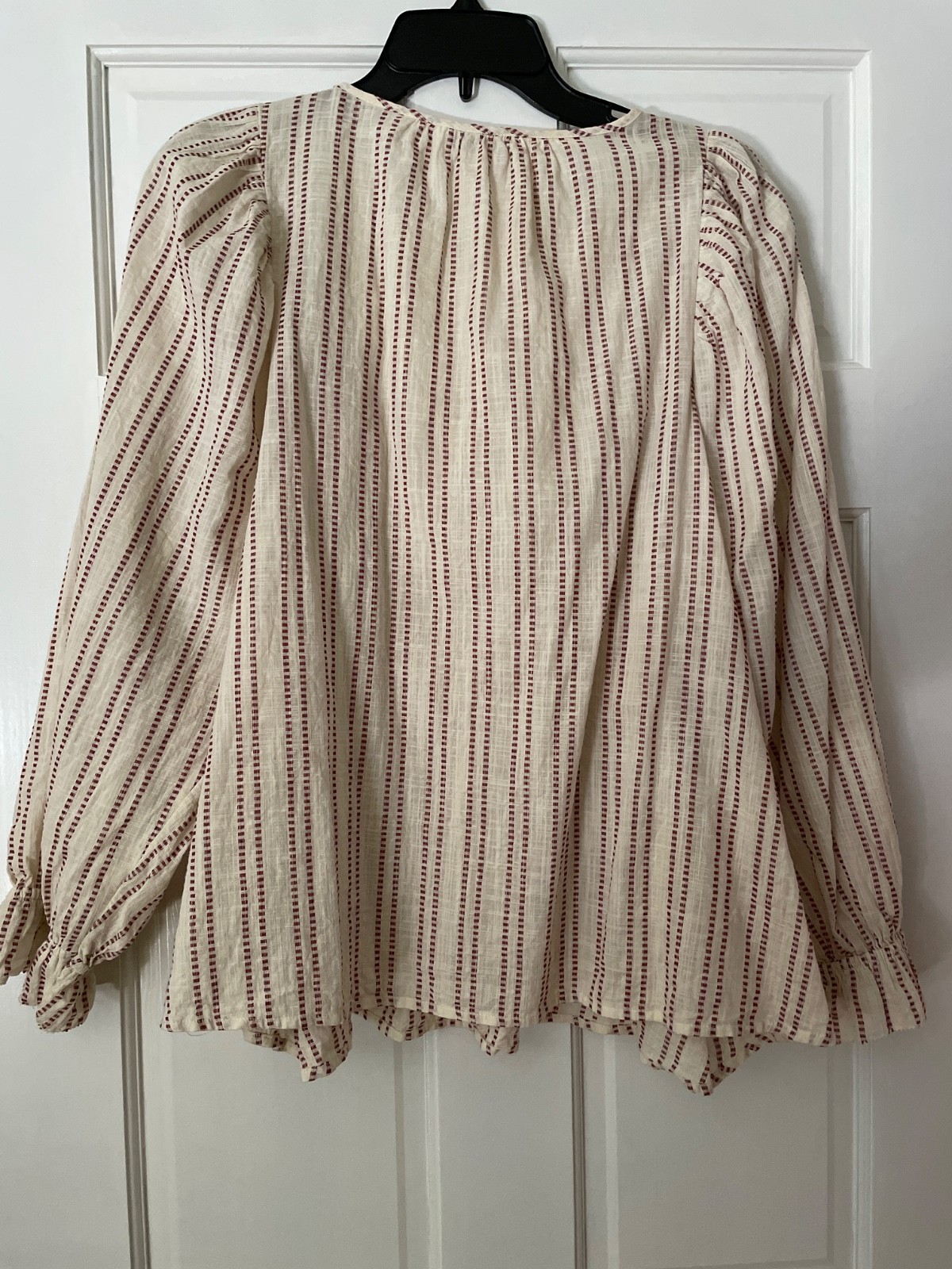 Elizabeth and James Striped Cotton Blouse doze M Boho Peasant Puff Sleeve Cream