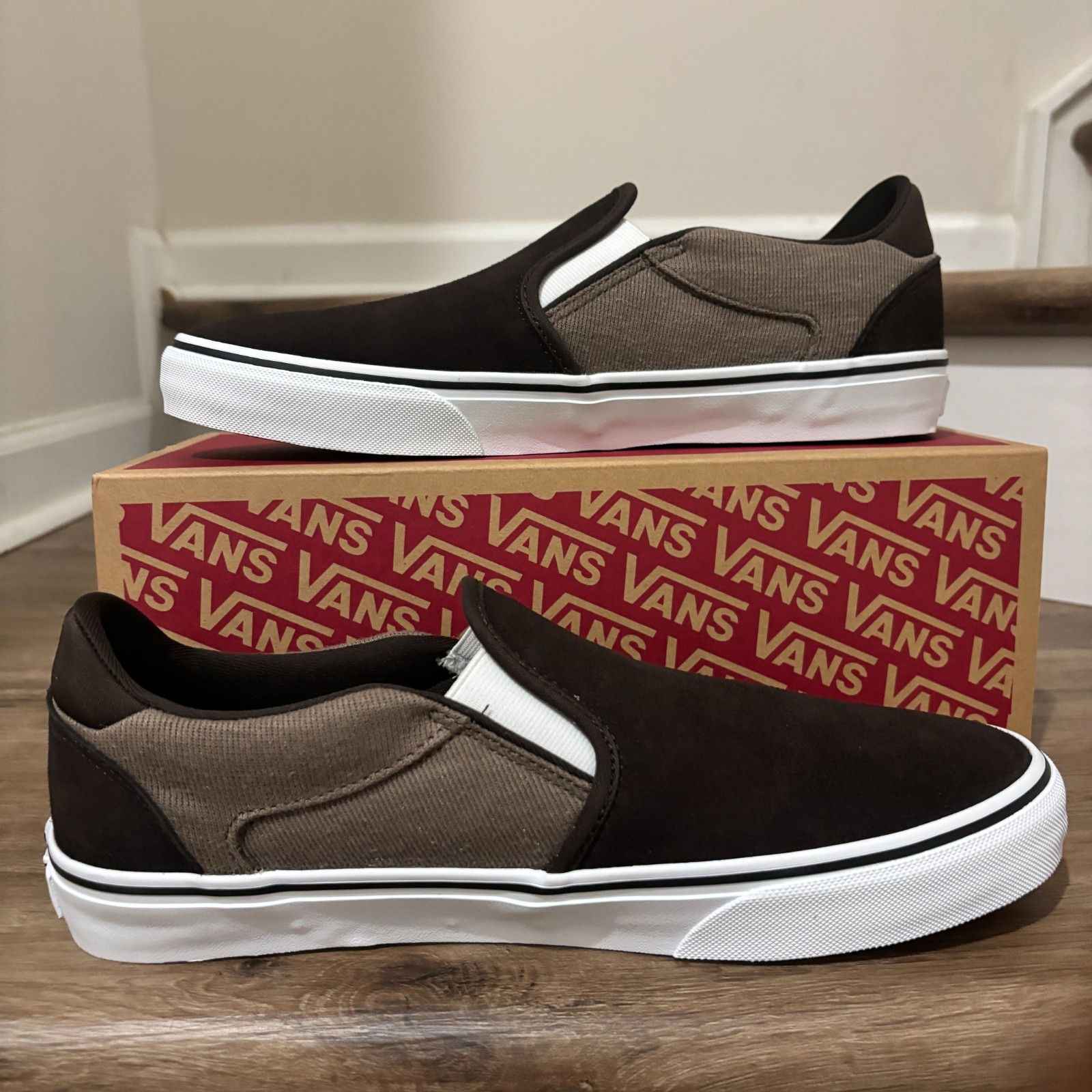 Vans Asher Deluxe Skate Shoes Textile Slip On Brown Cozy Knit Coffee