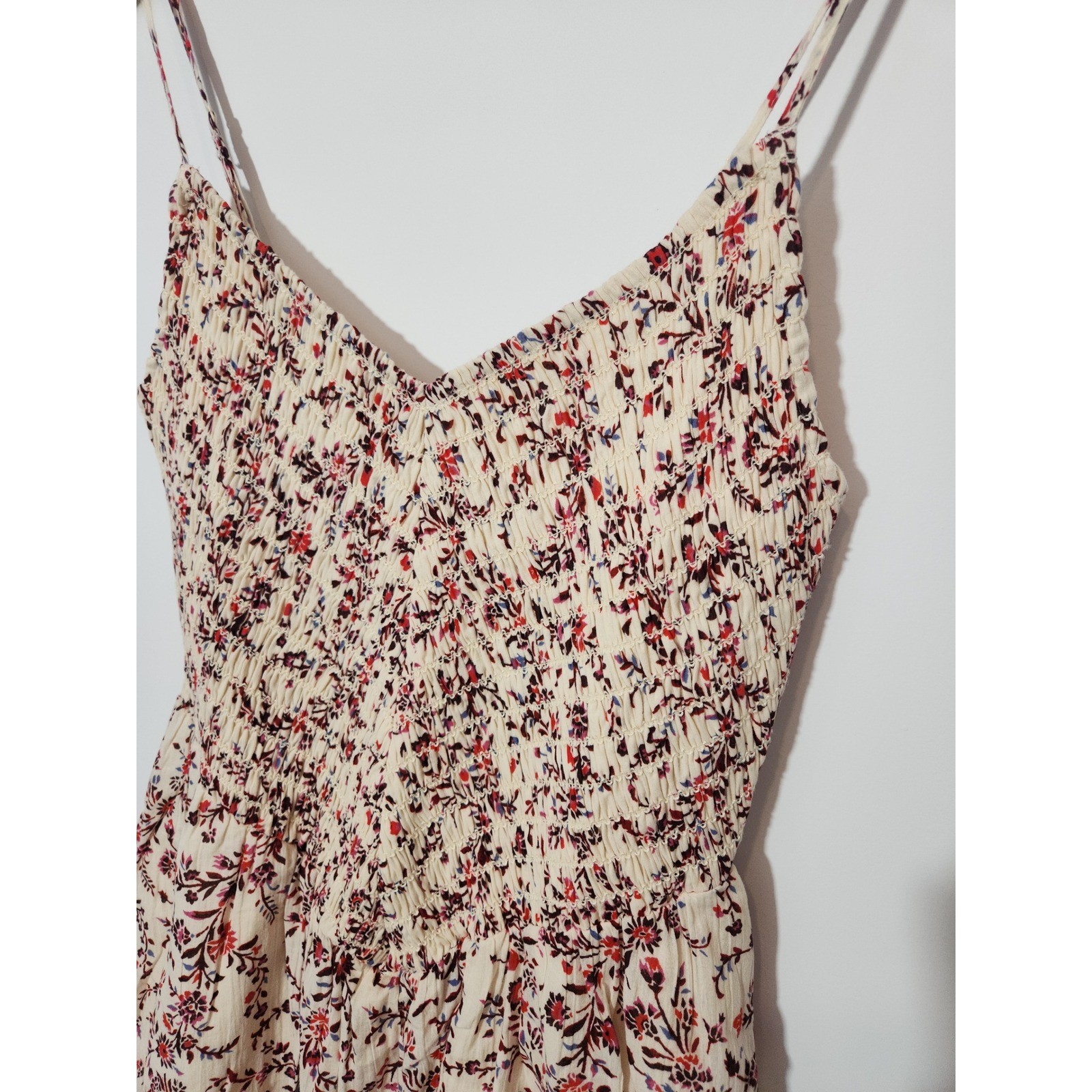 American Eagle Floral Smocked Mini Dress Cream Red Adjustable Straps Womens M