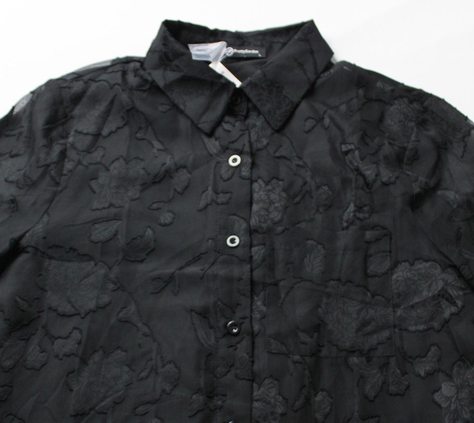 Pretty Garden Women’s L/S Floral Embroidered Button Down Shirt AP2 Black Large
