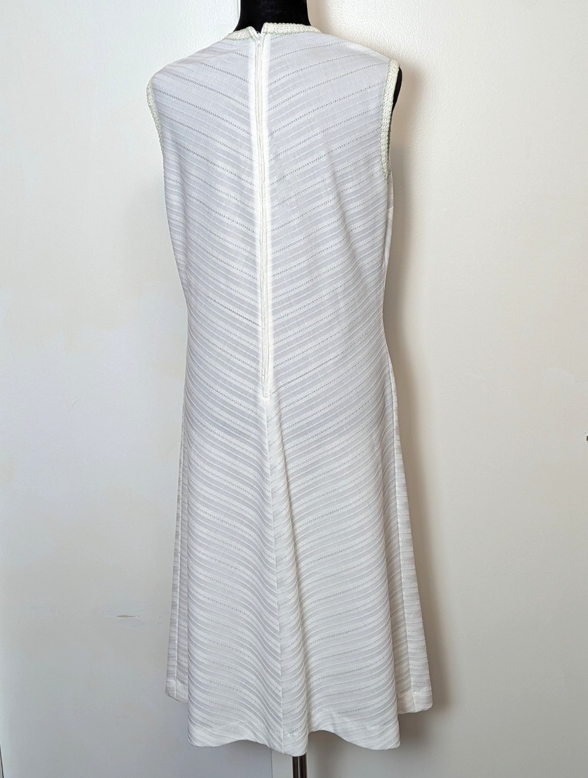 1960s White Chevron Knit Mod Sporty Sheath Tennis Tank Dress Vtg sz 18 Volup