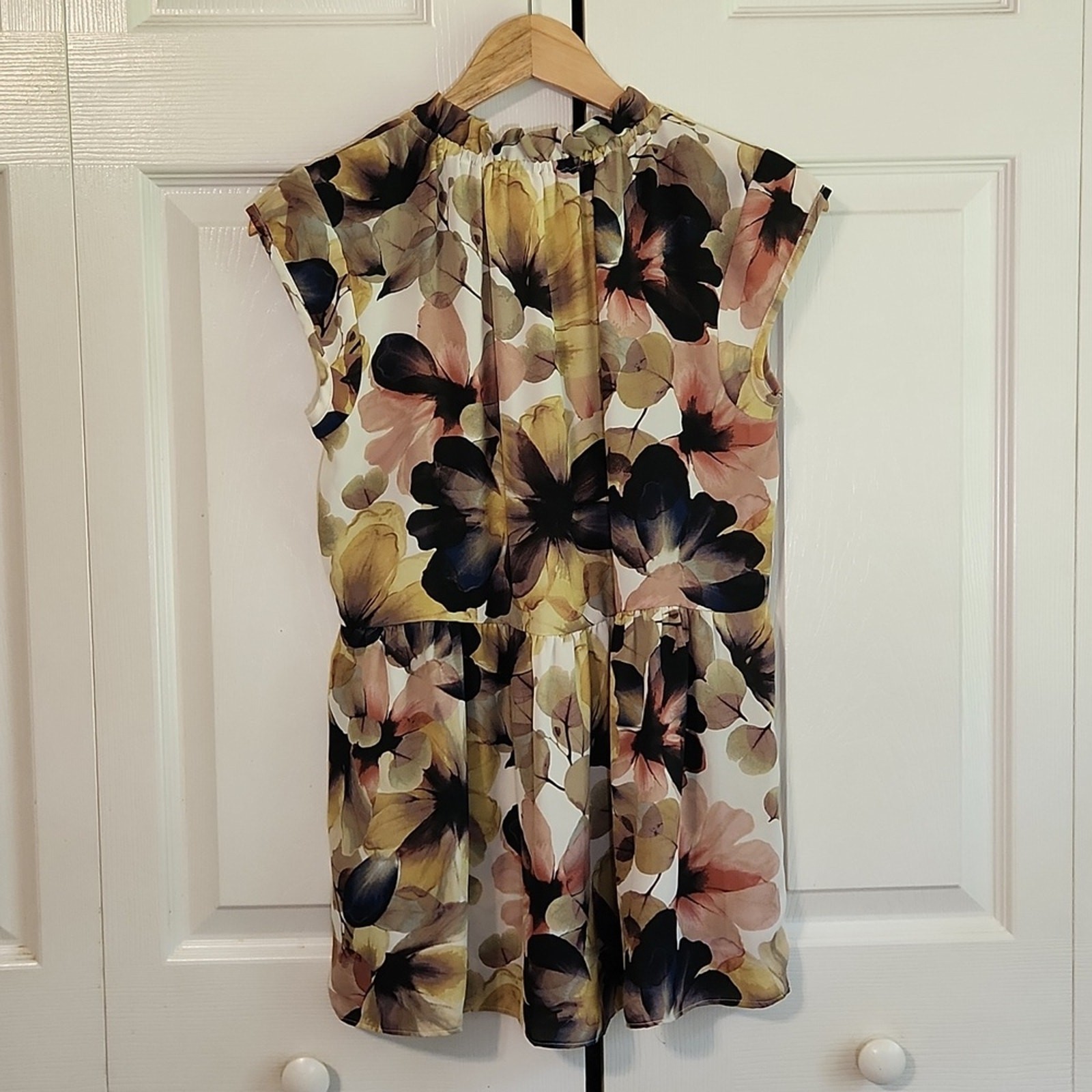 Spence Women’s Multi-Colored Floral Top Size SM Watercolor Y2K Girlhood Fairy