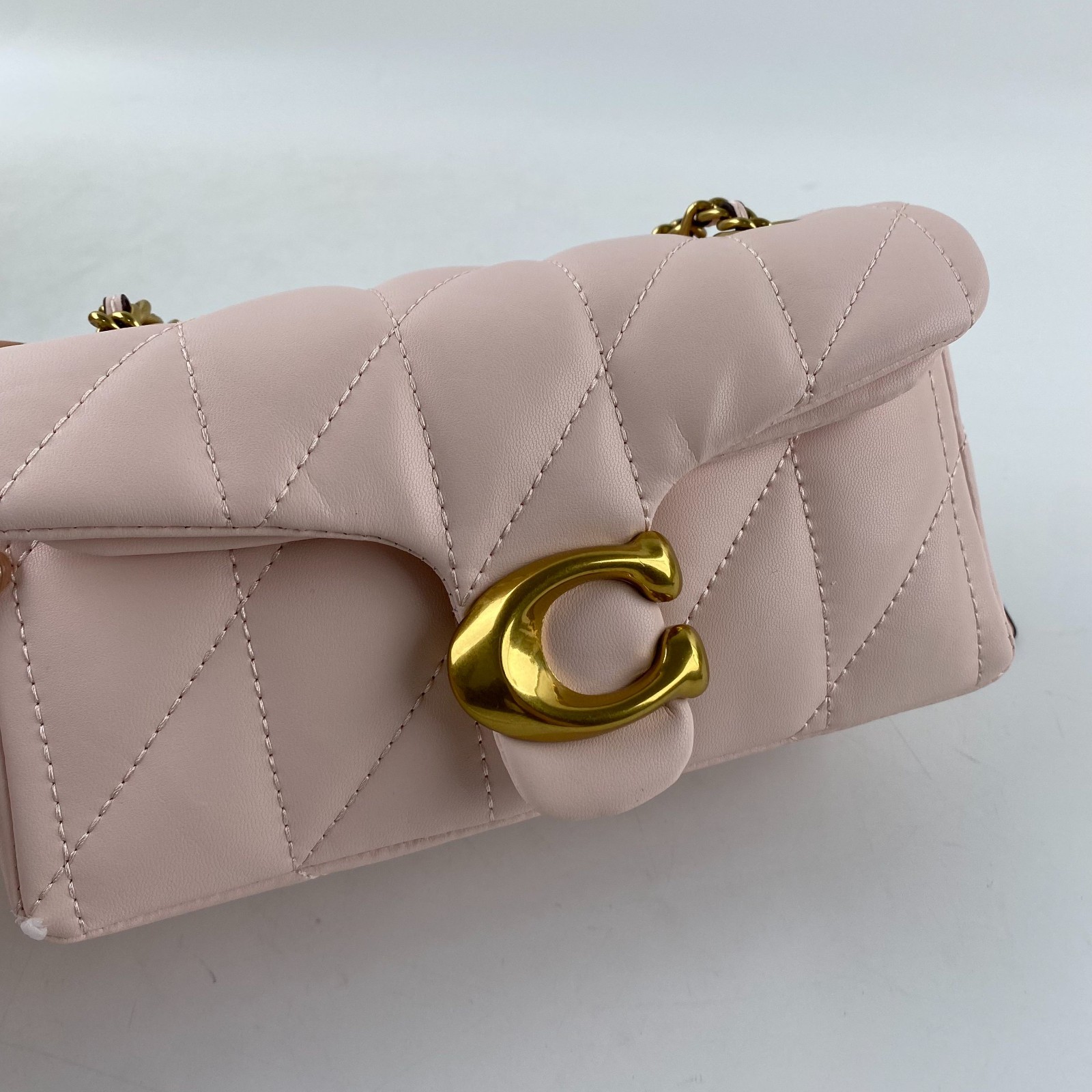 COACH Tabby Shoulder Bag 20 – Quilted CP149 Pink