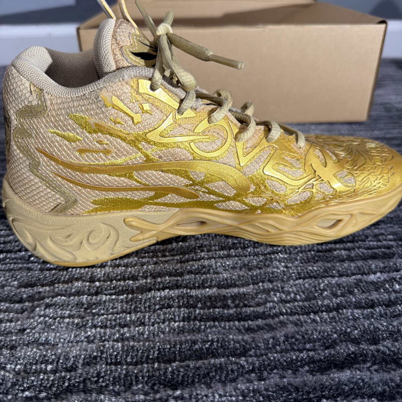 LaMelo Ball PUMA MB.04 Golden Child Basketball Shoes Mens Size 5.5 Gold-Matte