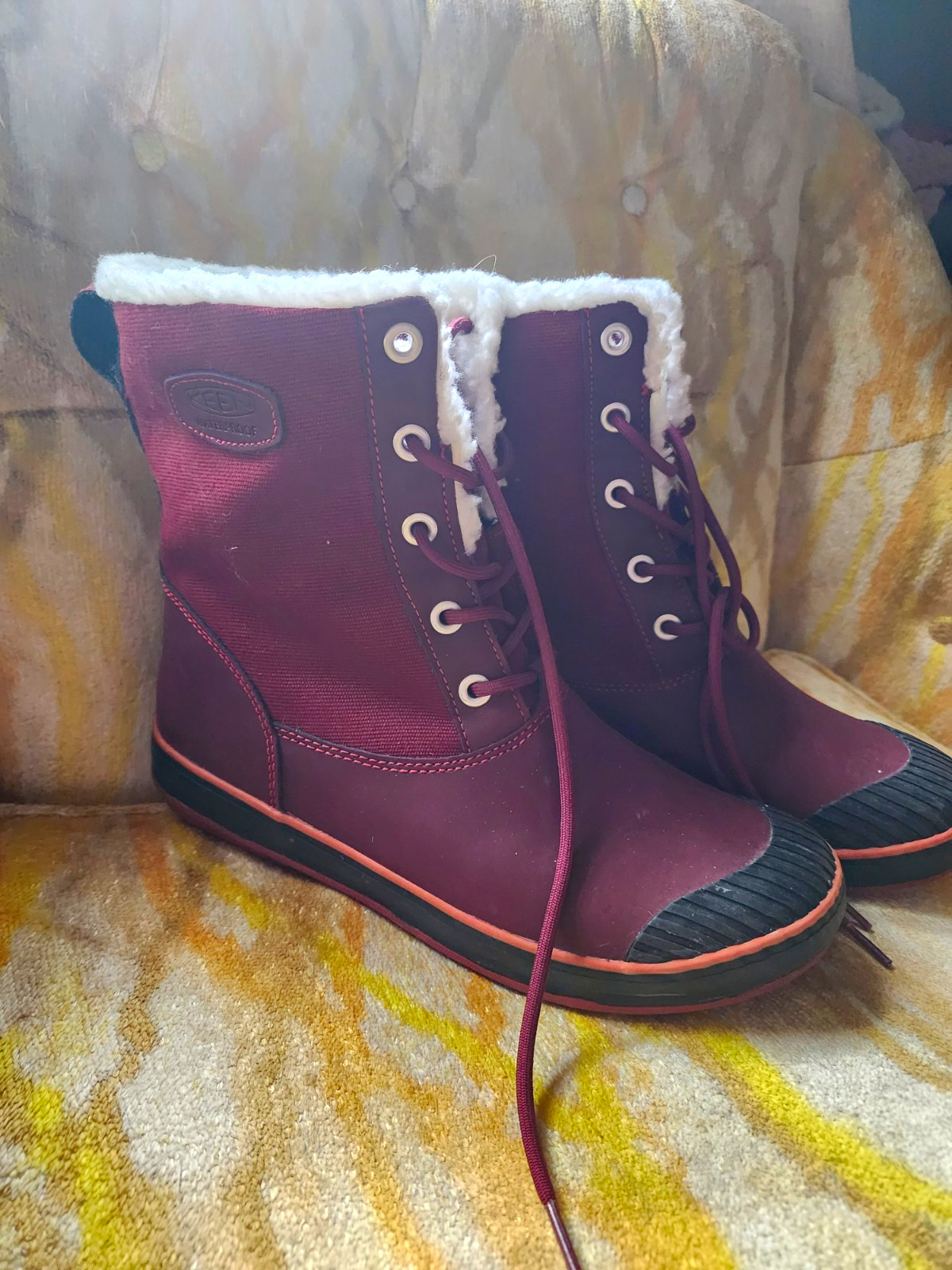 KEEN Elsa Women’s Waterproof Insulated Faux Fur Lined Lace-Up Snow Boot Sz 10W