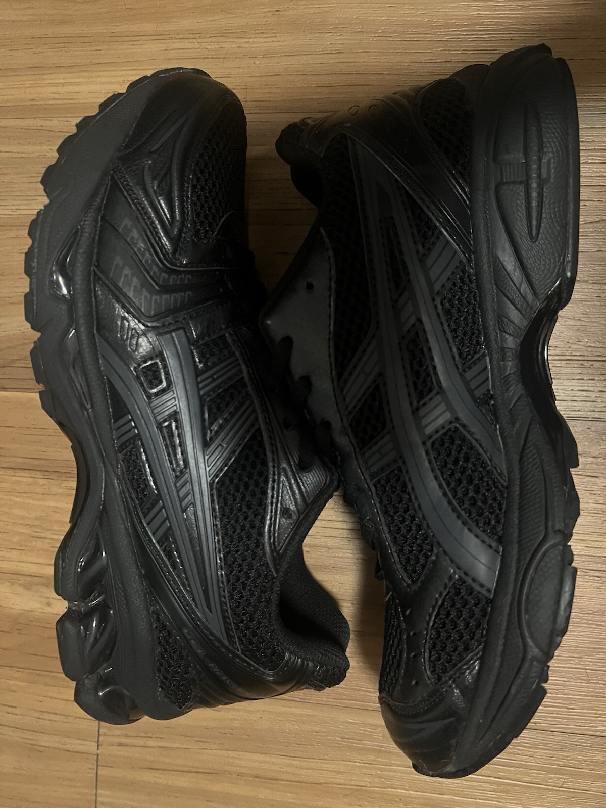 ASICS Gel Kayano 14 Black/Graphite Men’s US 8.5