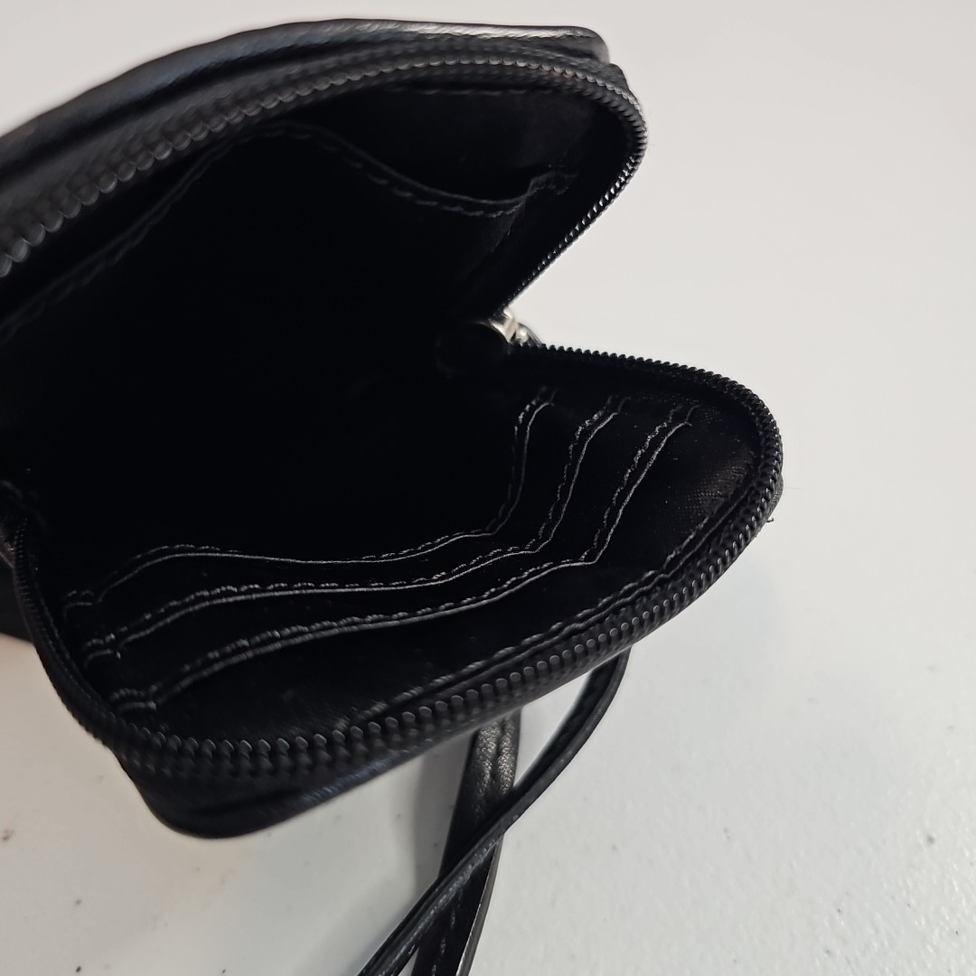 Vintage COACH New York Black Signature Wristlet Pouch Card Holder CC Monogram