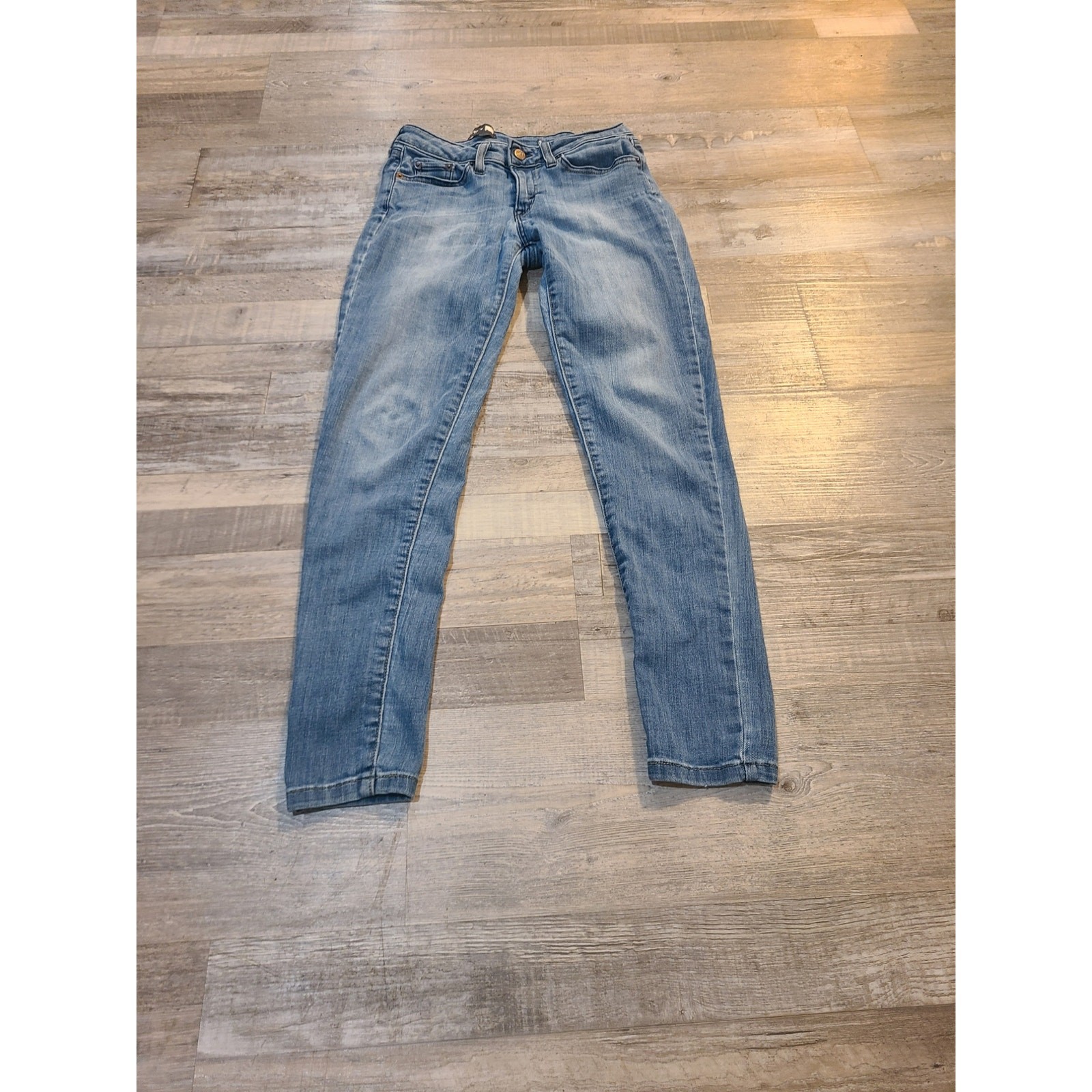 Levi’s 28 inches 535 denim leggings