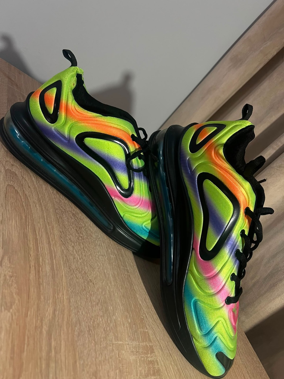 sneakers men size 11