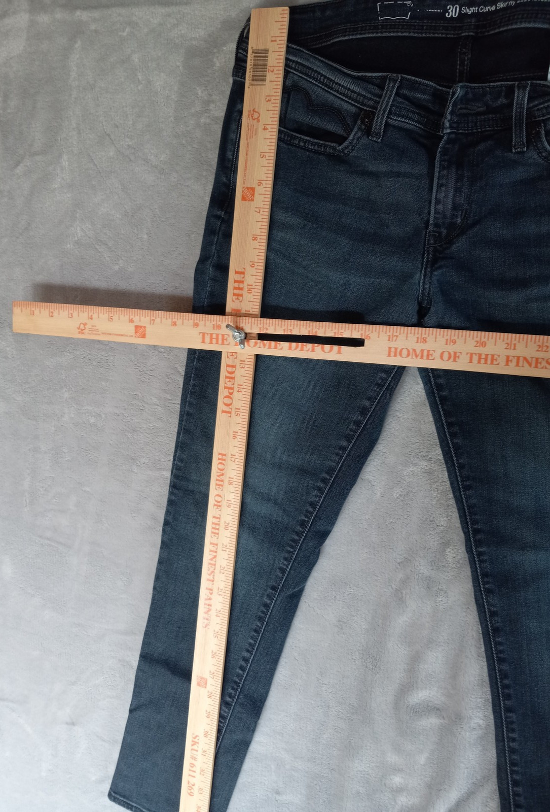 Levi’s Slight Curve Skinny Jeans Womens 30×29 Dark Wash Blue Zip Pocket Stretch