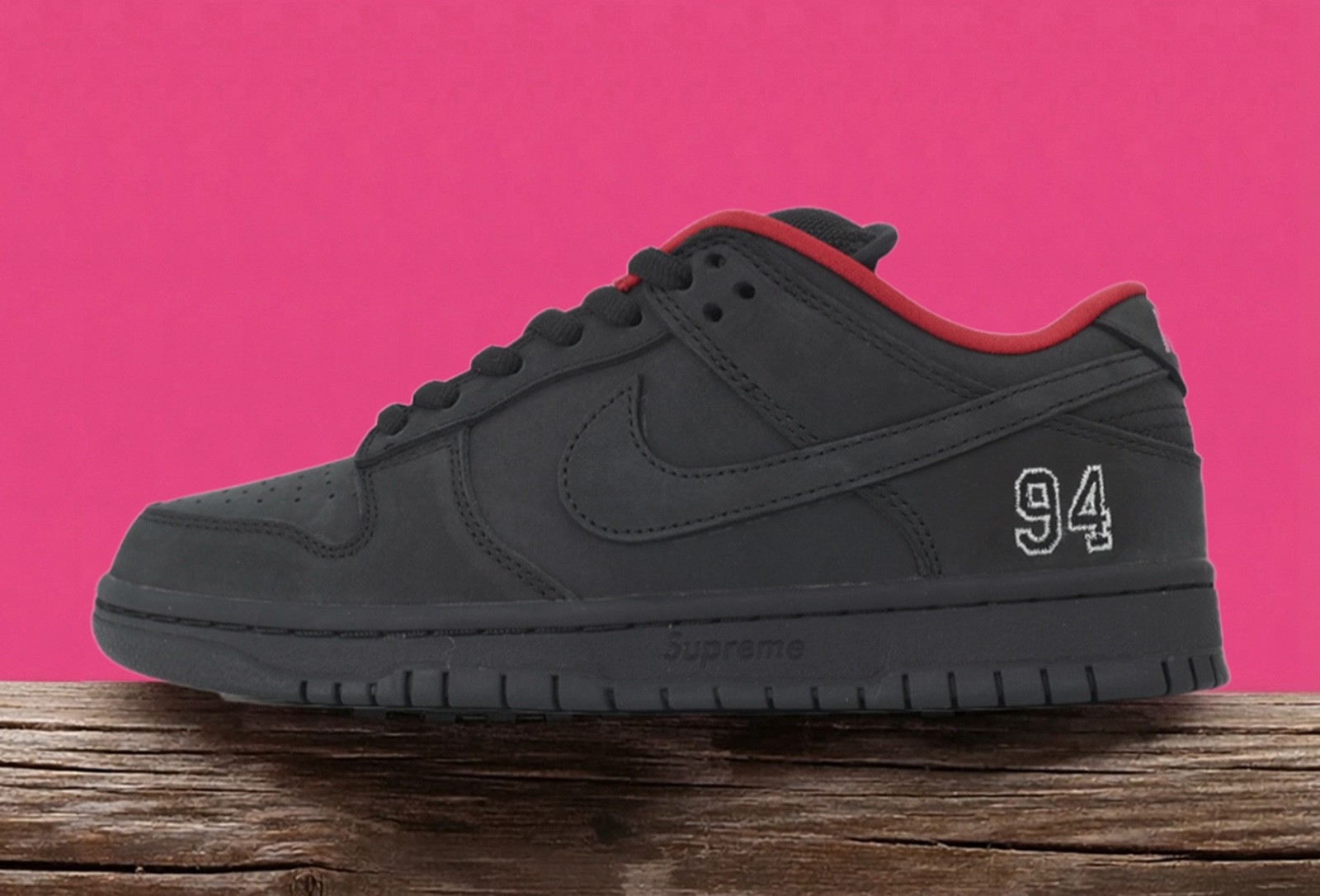 Supreme x Nike Dunk Low SB ‘Black’ Men’s Athletic Shoes (Leather)