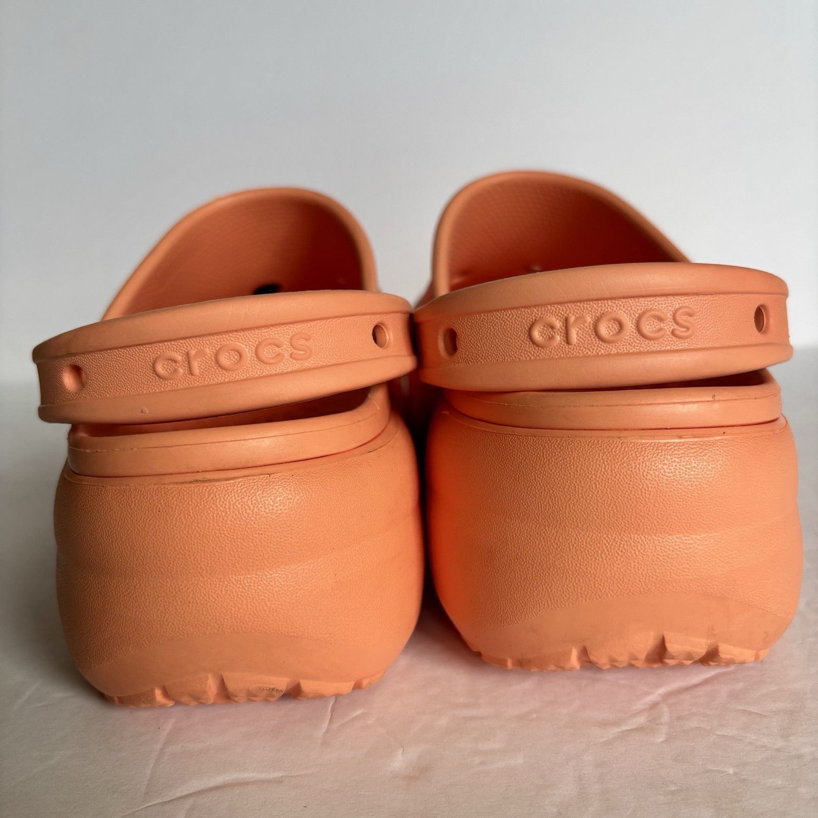 Crocs Classic Platform Clogs Papaya Orange Women’s 11 Dunkin Donuts EUC