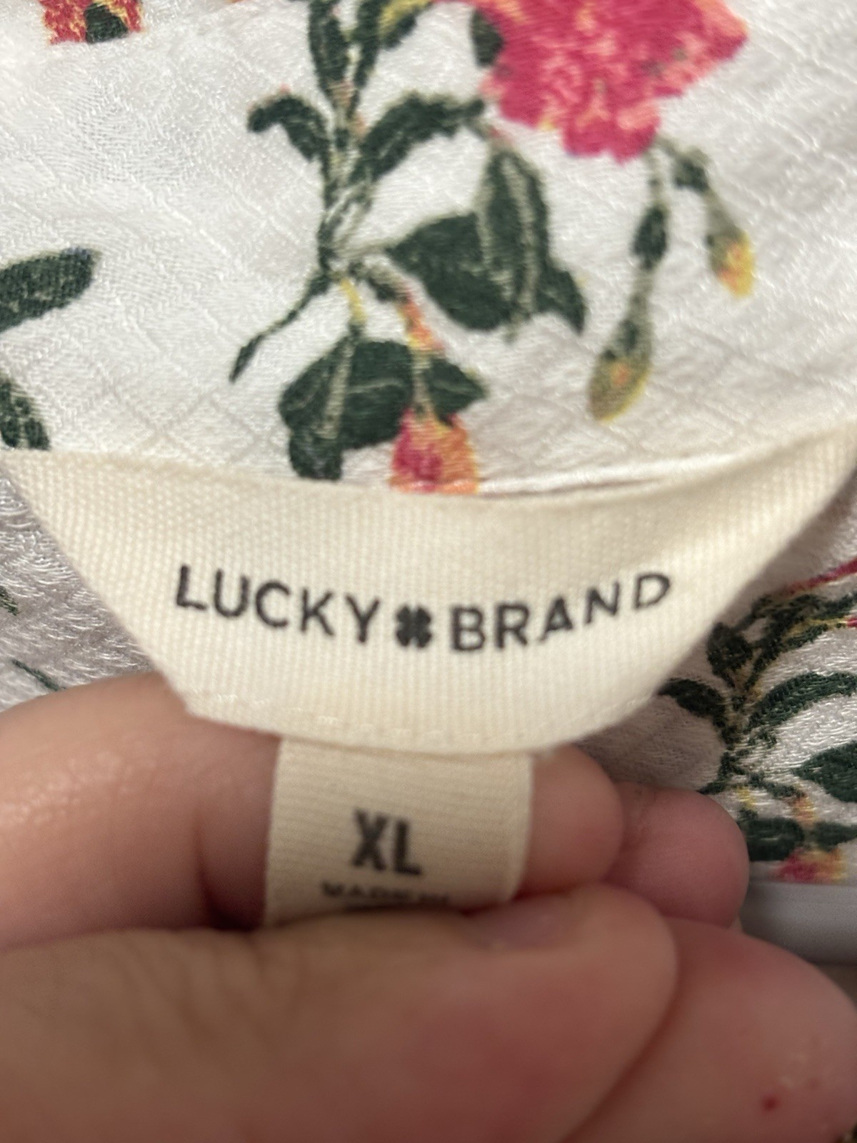Lucky Brand Women’s White Floral Button-Front Top