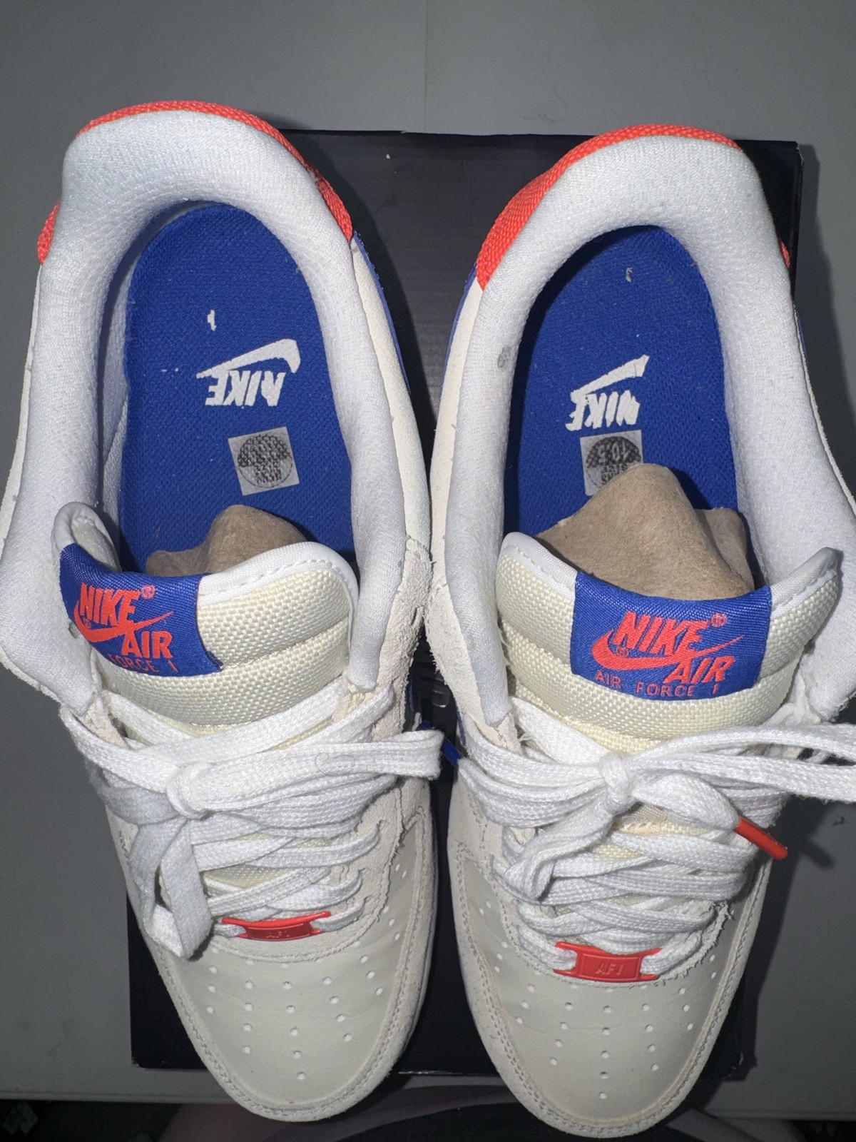 Nike Air Force 1 Low ’07 LV8 Coconut Milk Hyper Royal 10.5M/12W Pre-Owned Origin