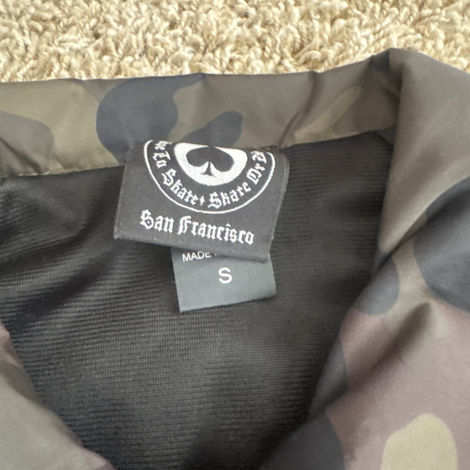 Thrasher Camouflage Skategoat Skateboarding Windbreaker Jacket – Men’s Small
