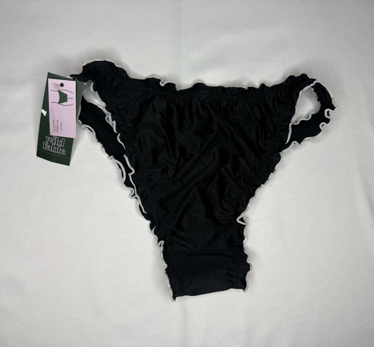 Wild Fable Women’s Black/White Solid Cheeky Panties XS Low Rise Ruffle Nylon