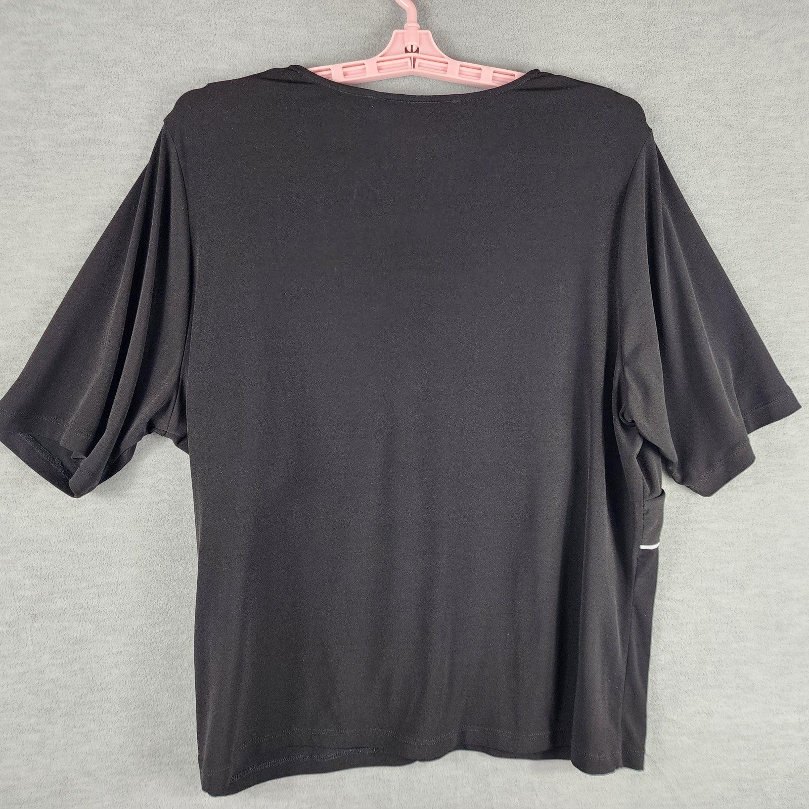 Requirements Blouse Womens 1X Black V Neck Contrast Trim Short Sleeve Top