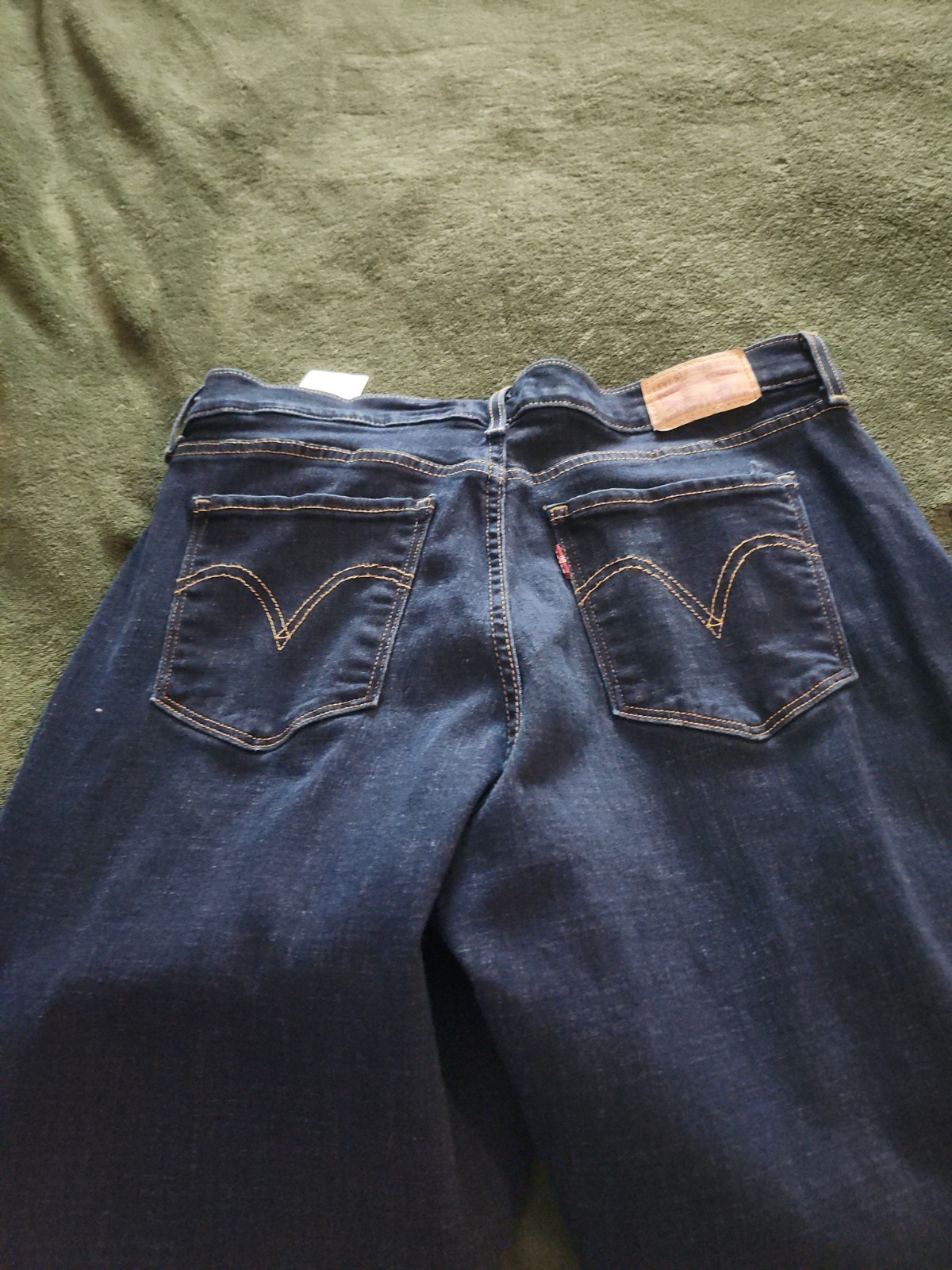 Levi’s Classic Straight Women’s Blue Jeans Size 14m W32L30 Excellent Condition