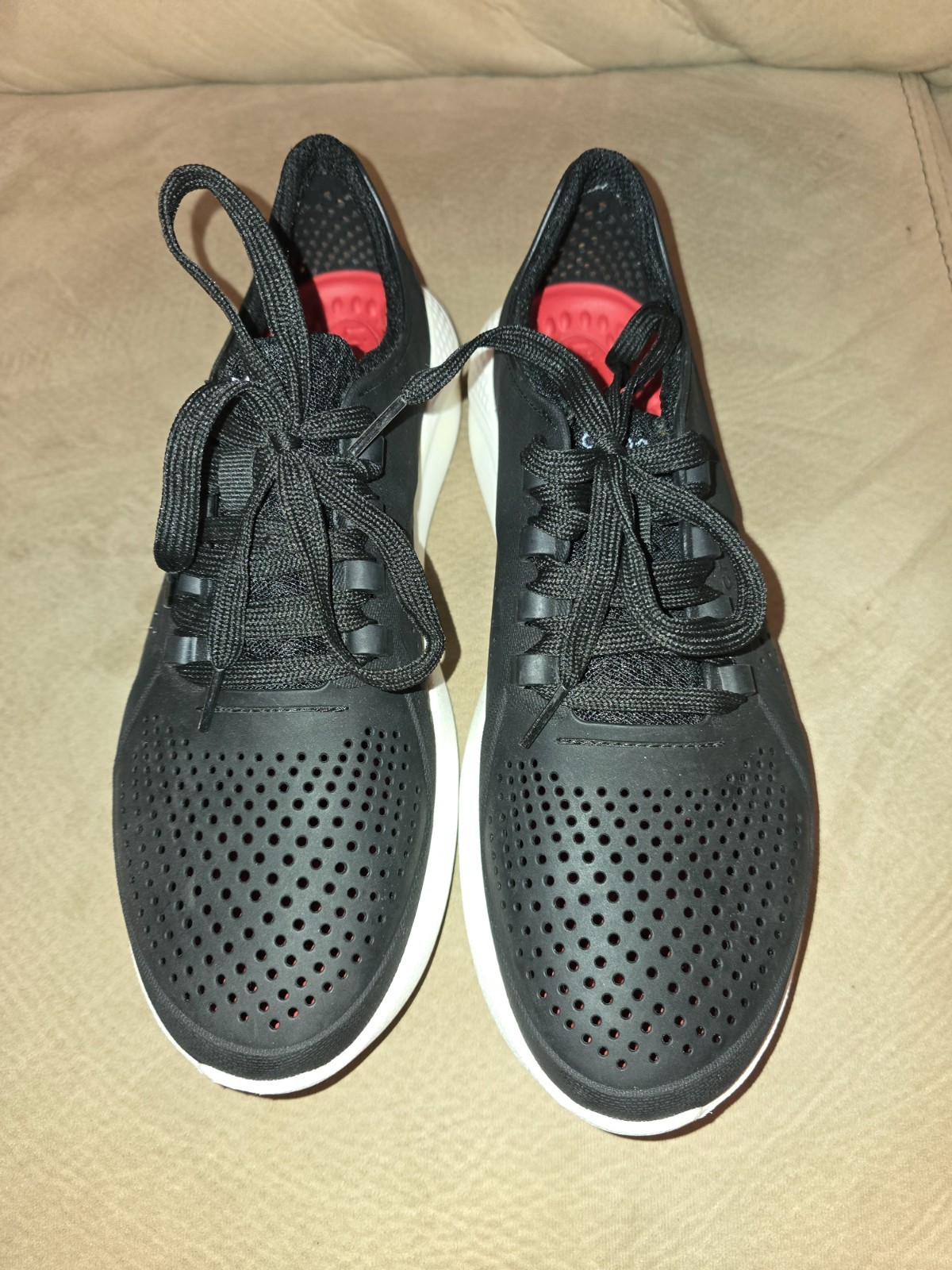 Crocs LiteRide Pacer Men’s Shoe Waterproof Sneaker Casual Black 204967 Sz 9m