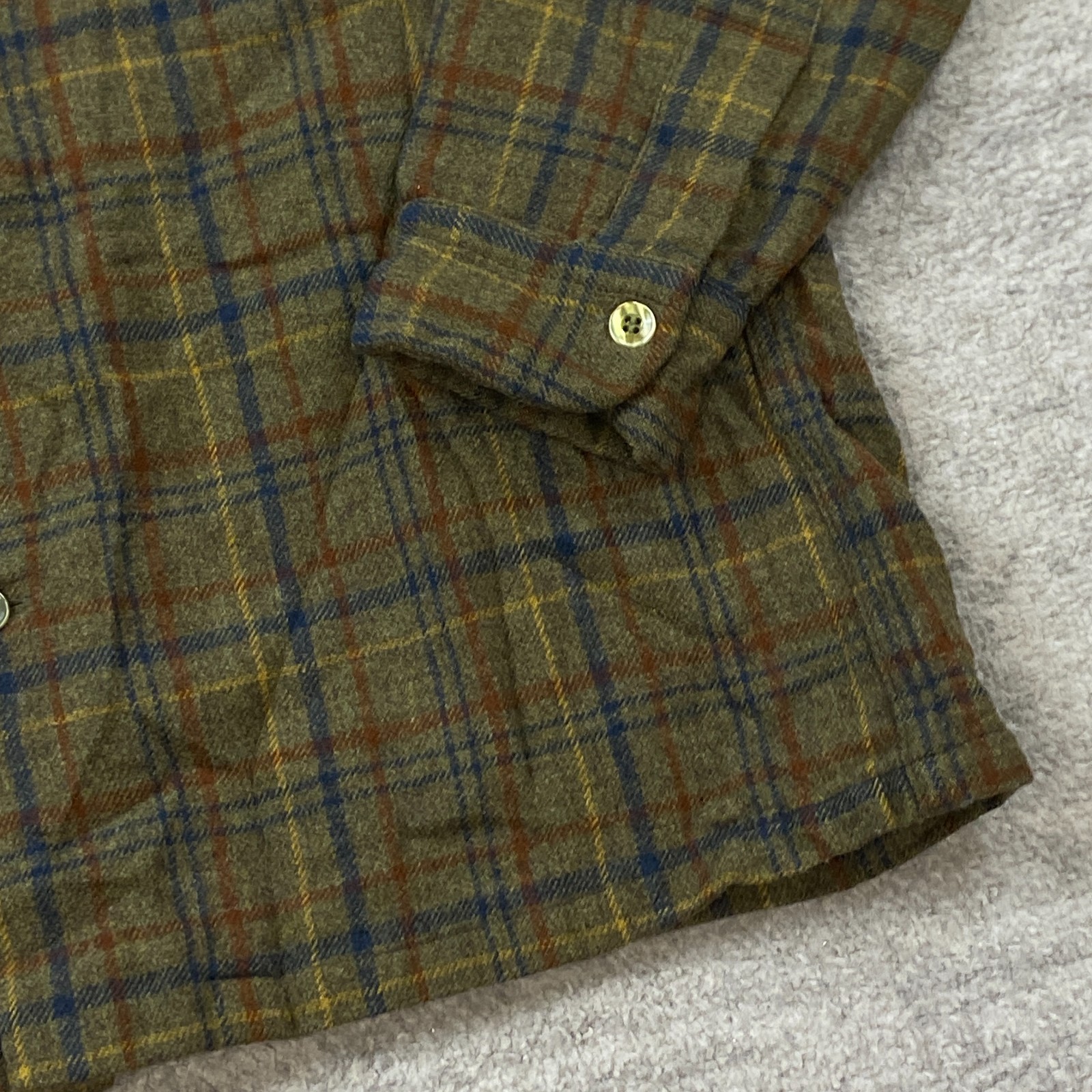 VTG Pendleton Fireside Shirt Medium Green Virgin Wool Tartan Loop Collar 60s 70s