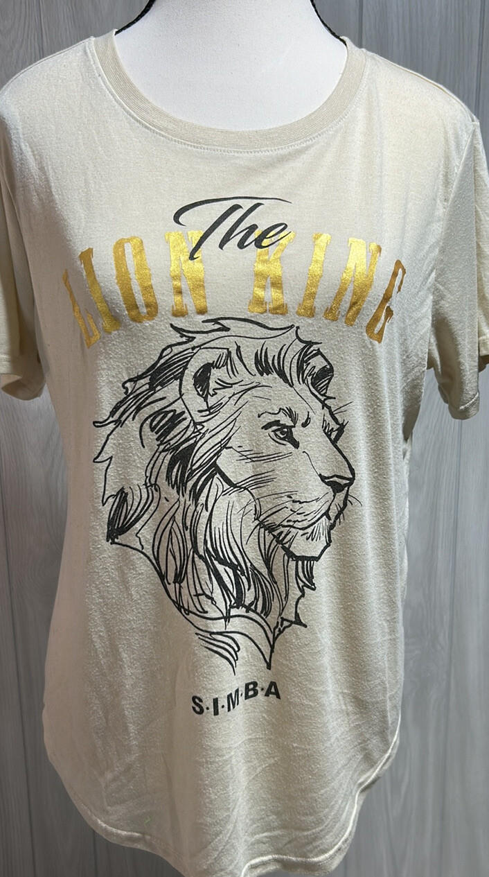 Disney The Lion King short sleeve shirt size XL (15-17) juniors