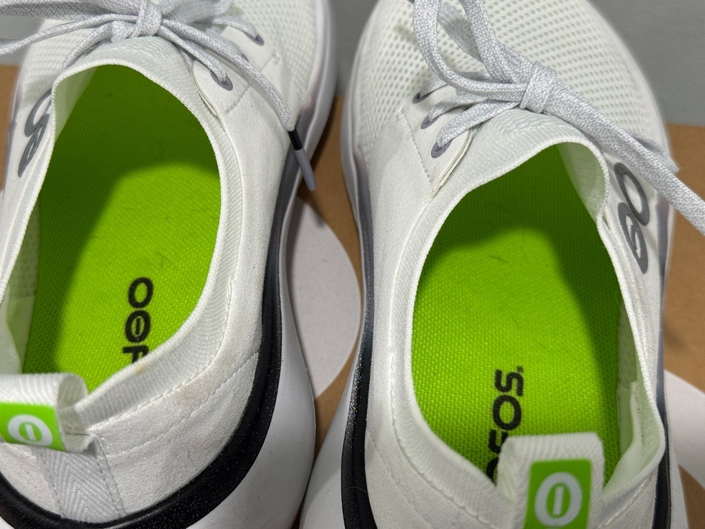 Oofos Women’s Oomy Stride Spacedust Fade Size 6