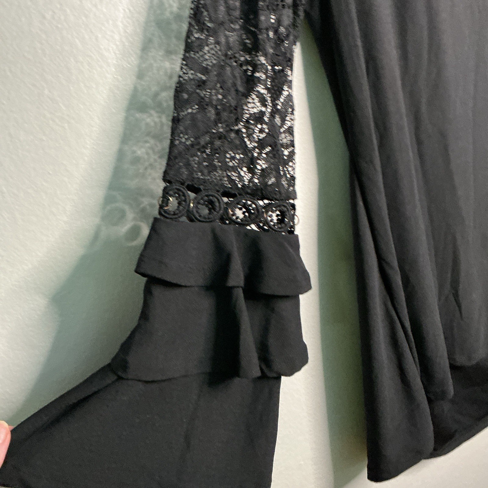 NWT Bellini Women’s M Black Solid Scoop Neck Lace Yoke Ruffle Bell Sleeve Blouse