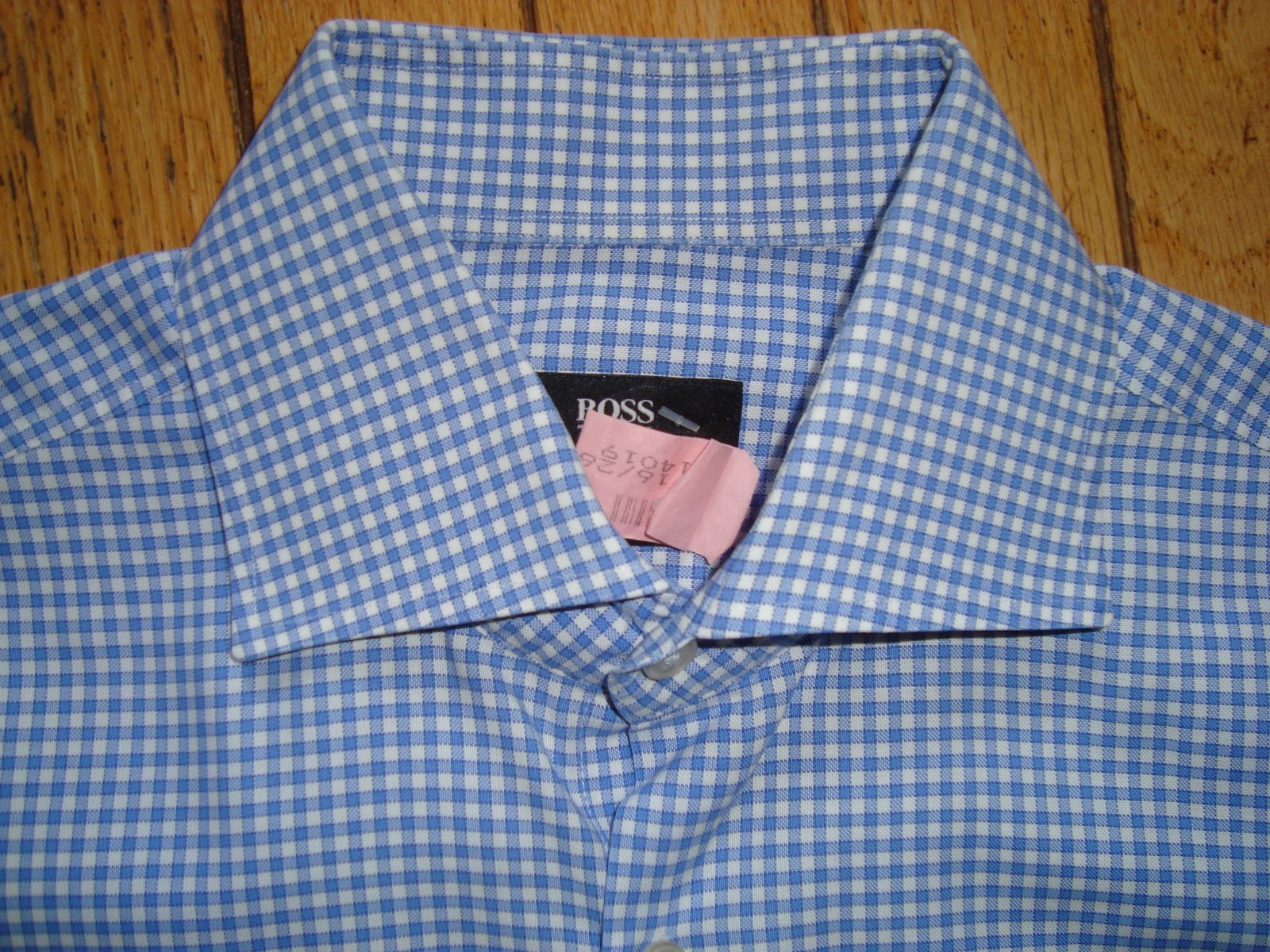 HUGO BOSS MEN’S SHARP FIT CUTAWAY DRESS SHIRT SIZE 15 1/2 & 32-33 HARDLY WORN!
