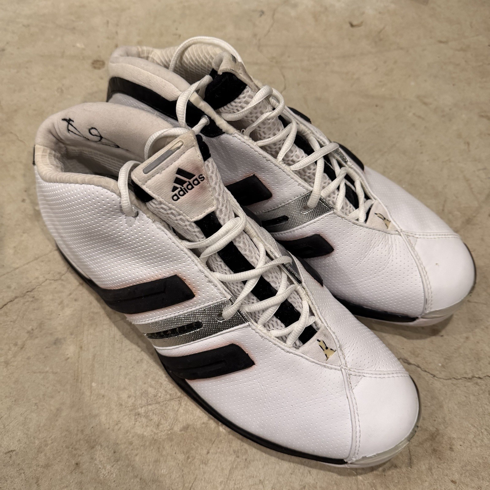 Adidas KG 1 Kevin Garnett WHITE/Black MVP Size 13 Rare 2004