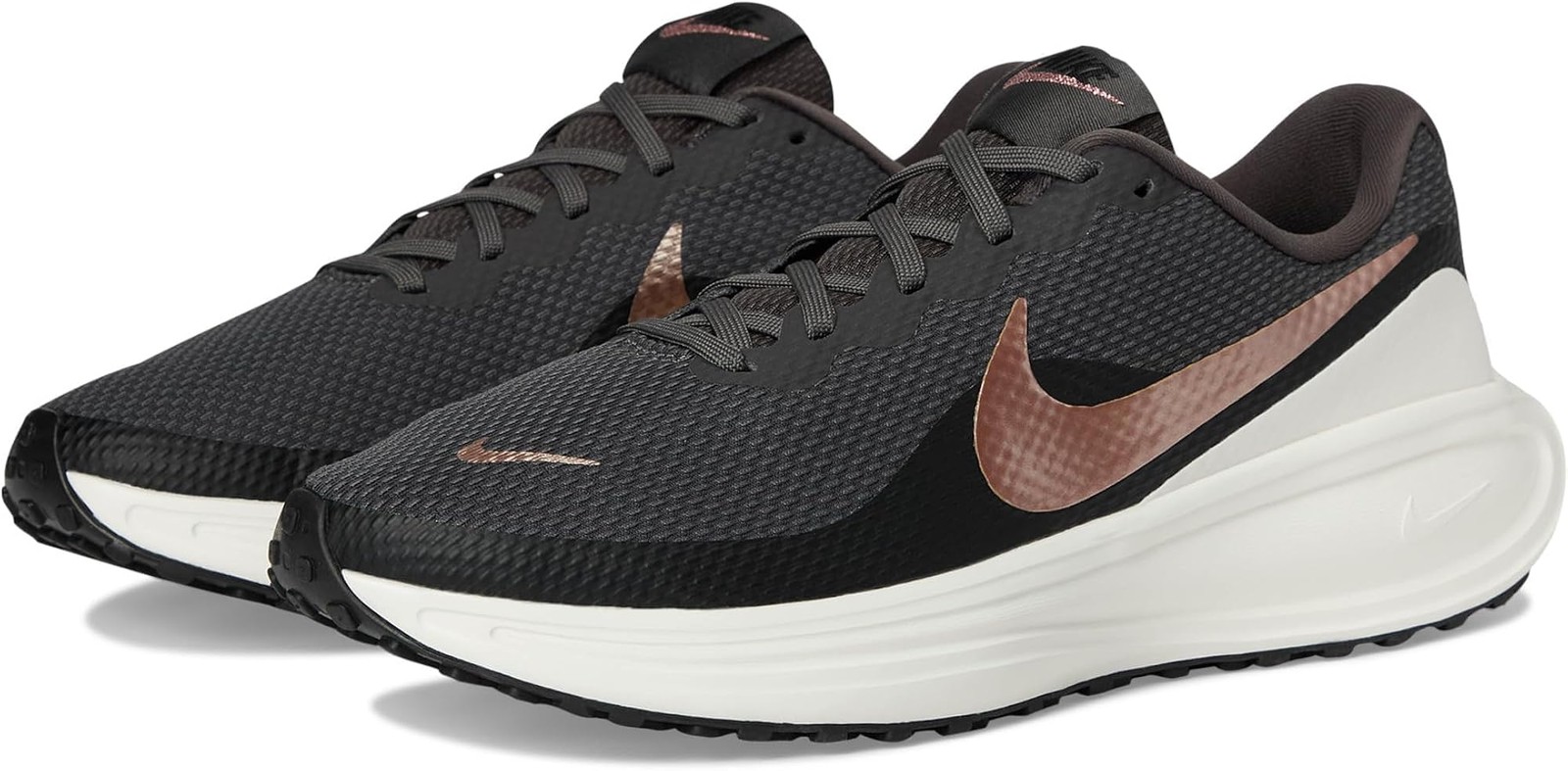 Nike Womens Revolution 8 White/Black/Metallic Gold 5.5 Medium – White/Black/Meta