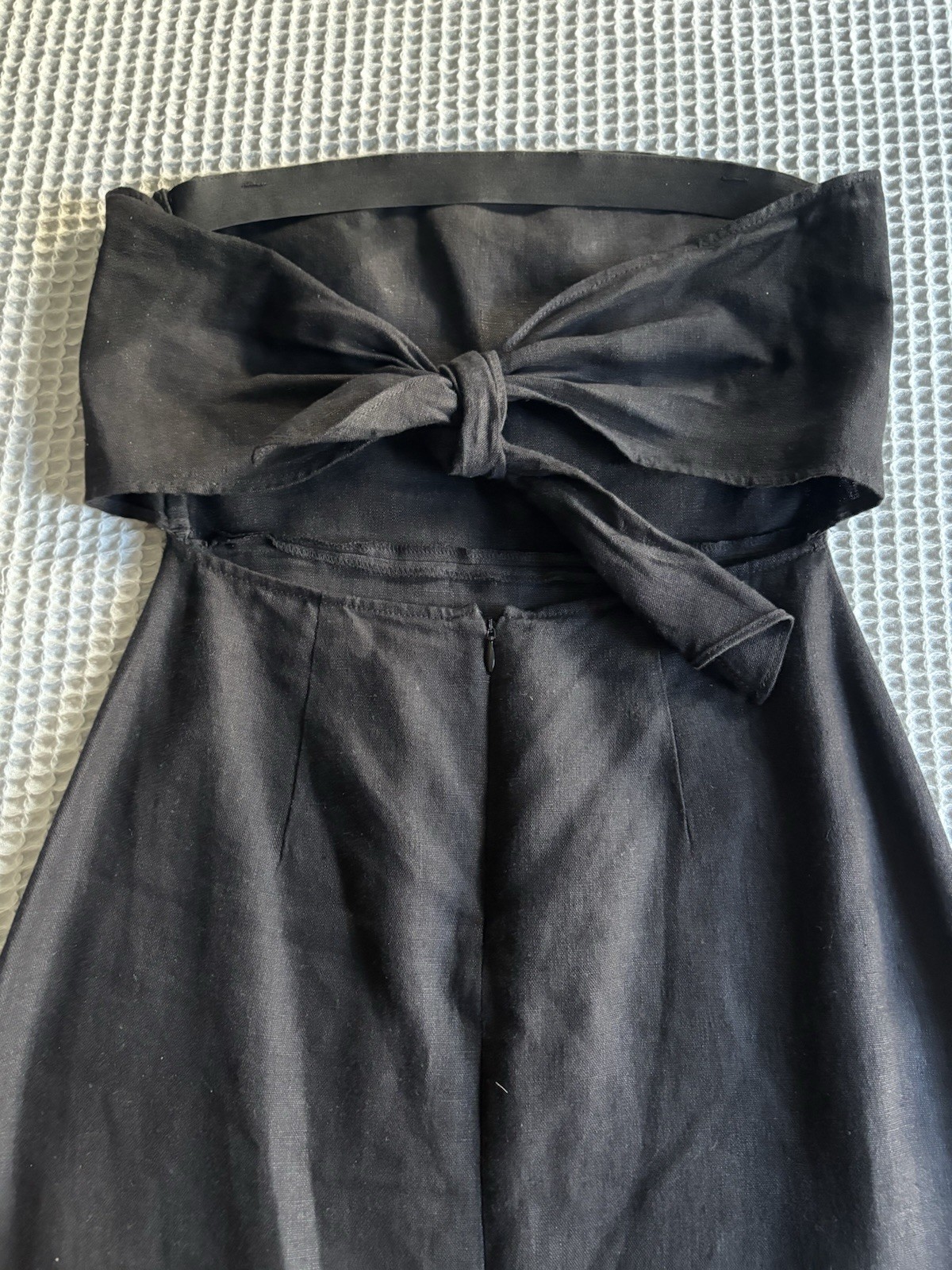 Theory Phyly Linen Strapless Dress 2 in Black