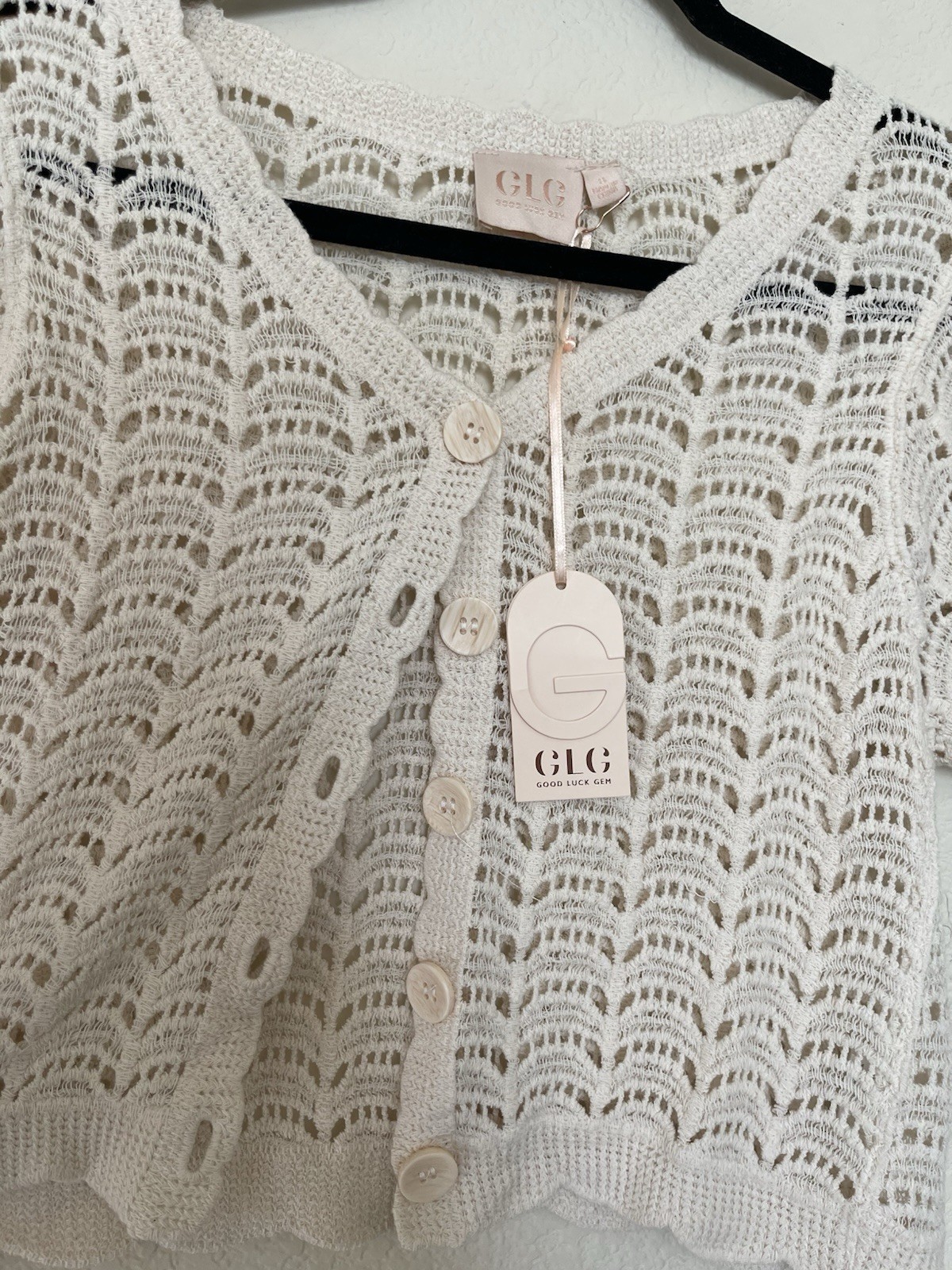 Good Luck Gem Women’s Cream Crochet Knit Button Front Crop Cardigan Size S NWT