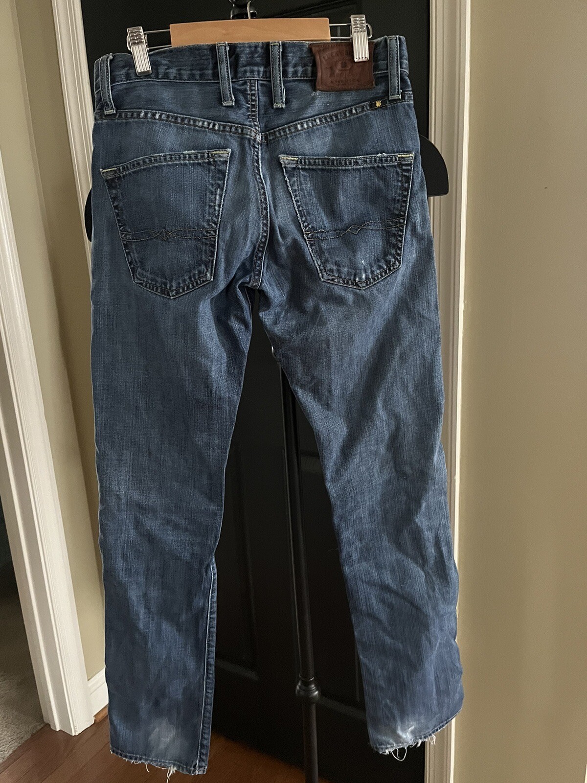 Lucky Brand 101 Super Slim Distressed Jeans Sz 28×32