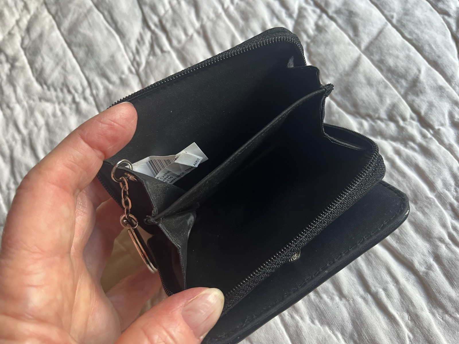 Black Geometric Nylon Poly Bi-Fold Small Women’s Wallet 4x3x1 Unused Clean