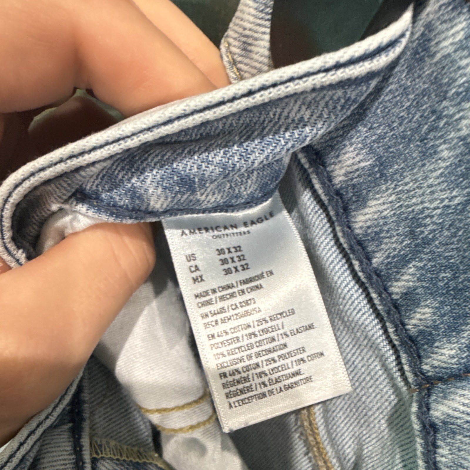 American Eagle Men’s Blue Light Wash Skinny Slim Stretch Denim Jeans, 5-Pocket