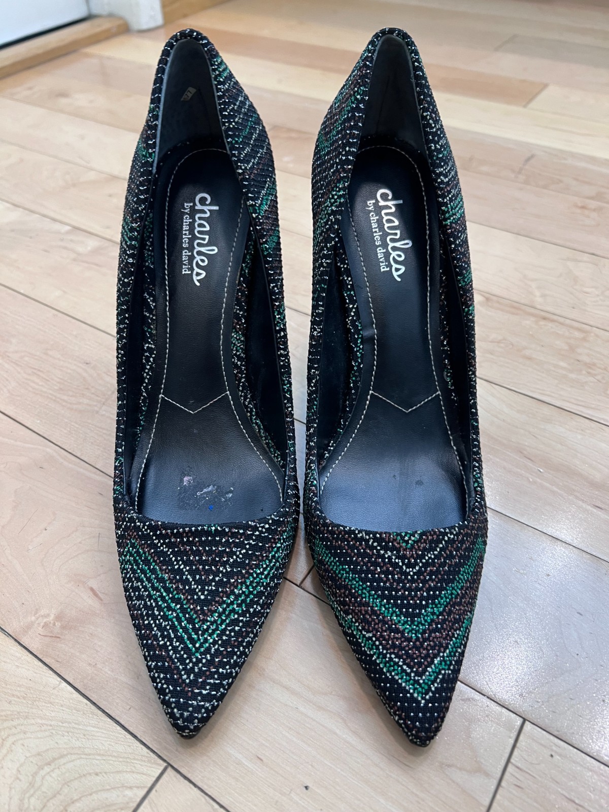 Charles by Charles David Chevron Pattern Pumps Pointed Toe Stiletto Multi Size 9
