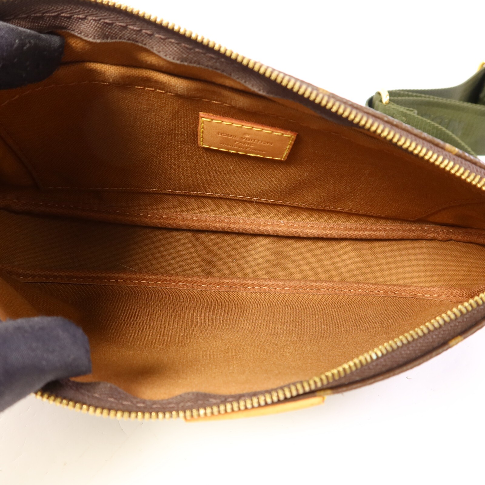 LOUIS VUITTON LV Multi Pochette Accessoires 2 Way Shoulder Bag M44813 Monogram
