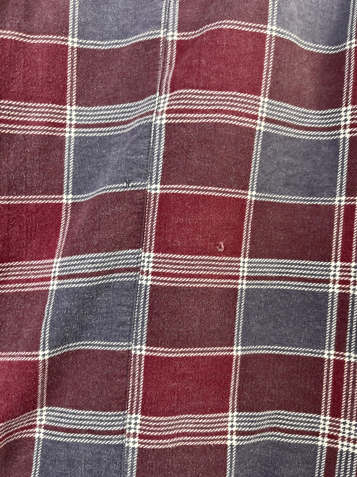 Premier Red Plaid Men’s Size X-Large Button Up Distressed Trucker Jacket