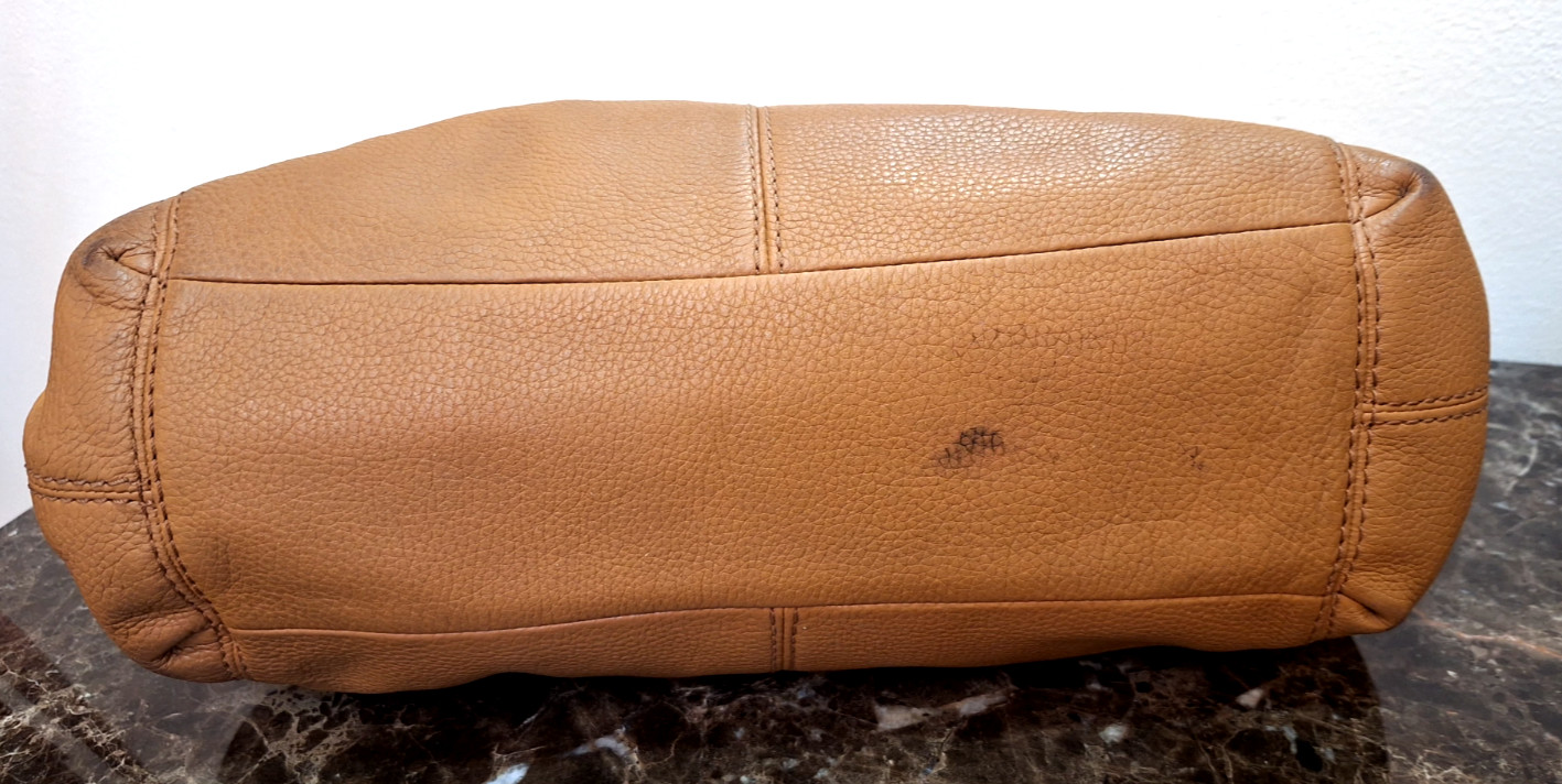 Coach F28997 British Tan Lexy Triple Compartment Shoulder Bag