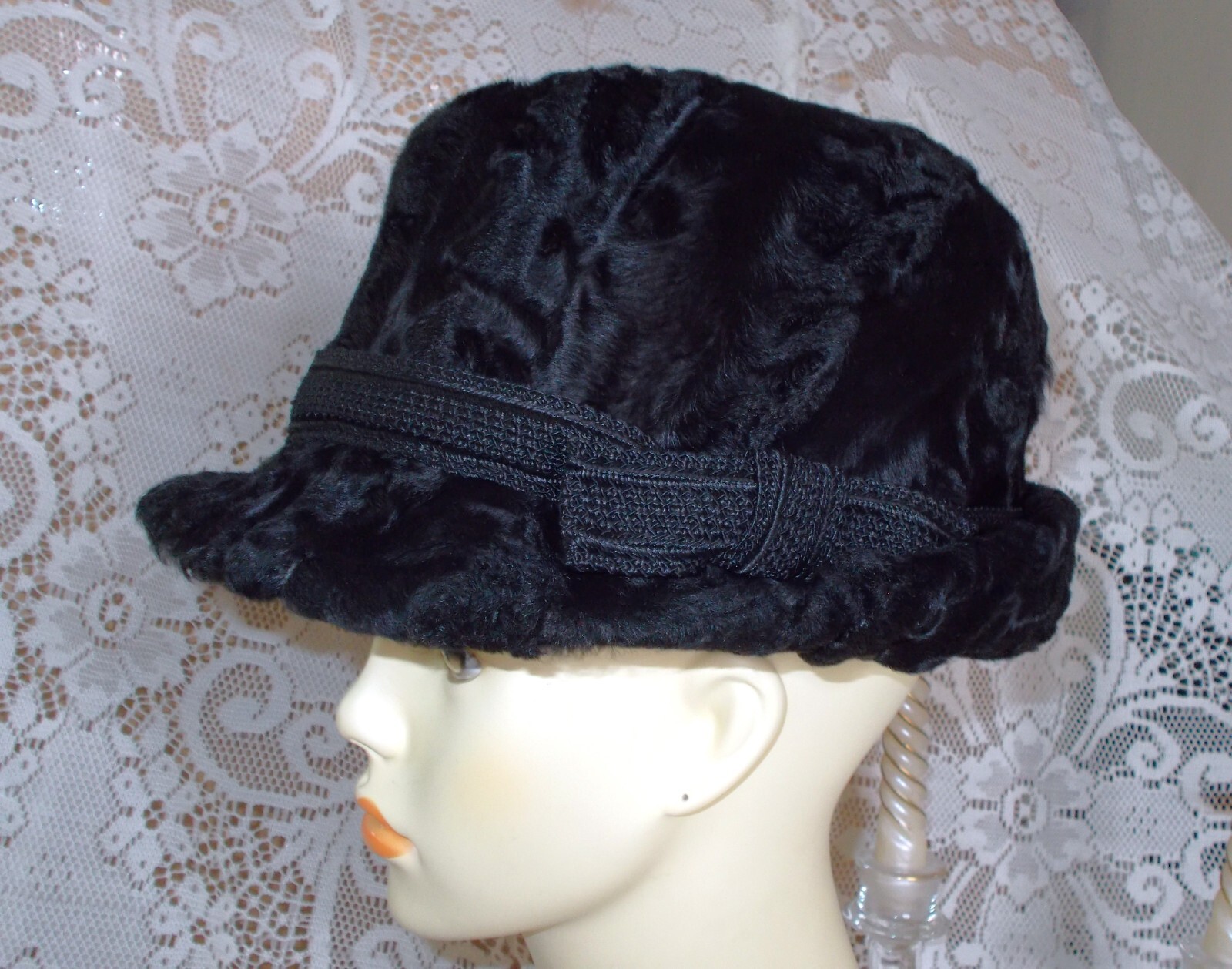 Vtg Regency of New York Black Broadtail Persian Lamb & Leather Fedora Hat 22 3/4