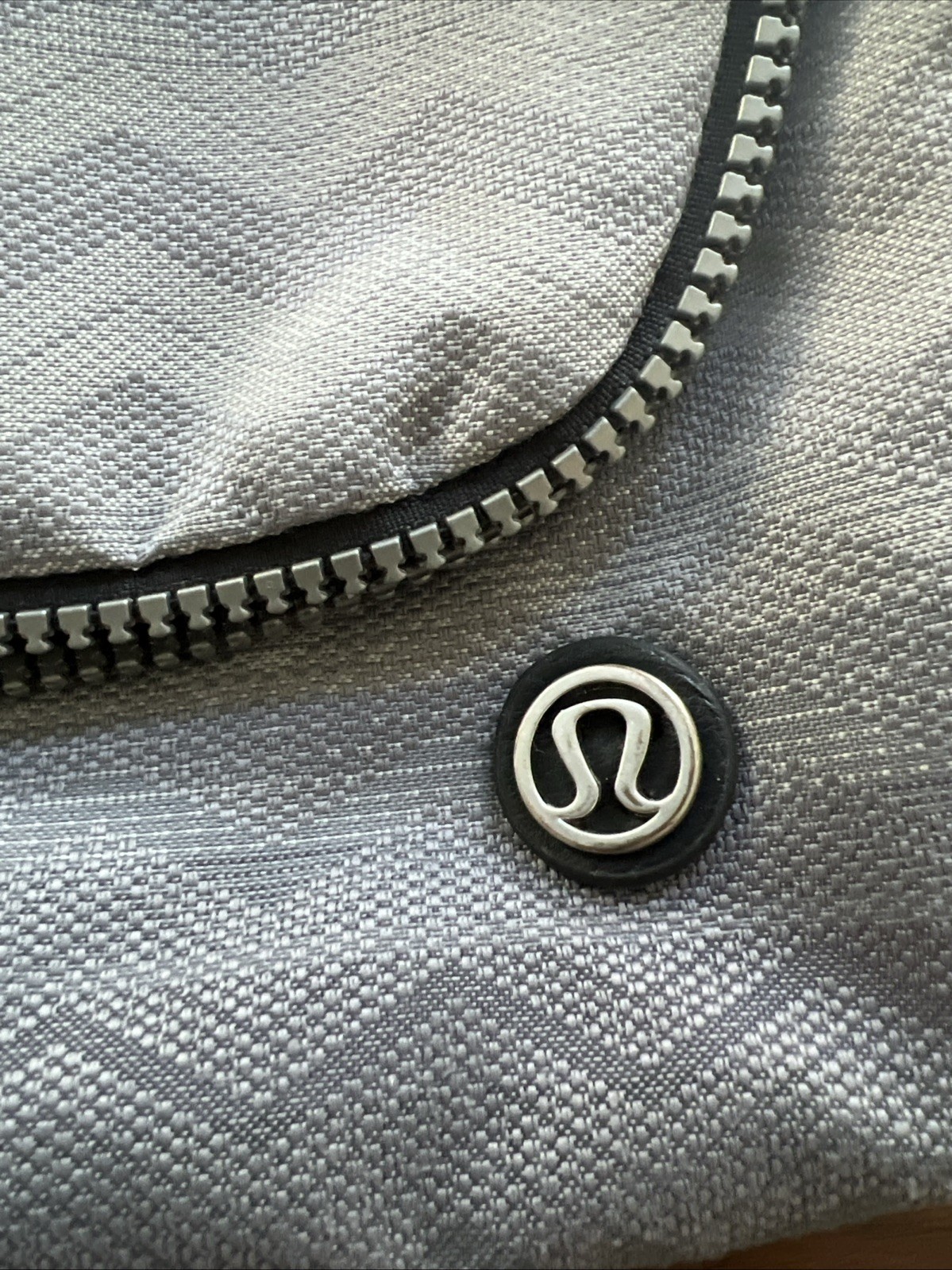 Lululemon Party Om Crossbody Messenger Gorpcore Festival Purse Gray Zig Zag